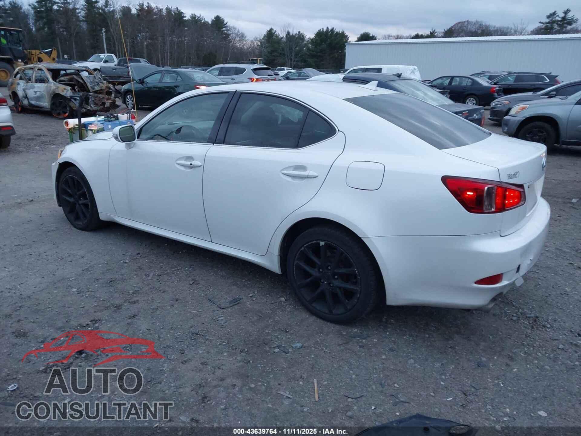 LEXUS IS 250 2013 - JTHCF5C25D5062846
