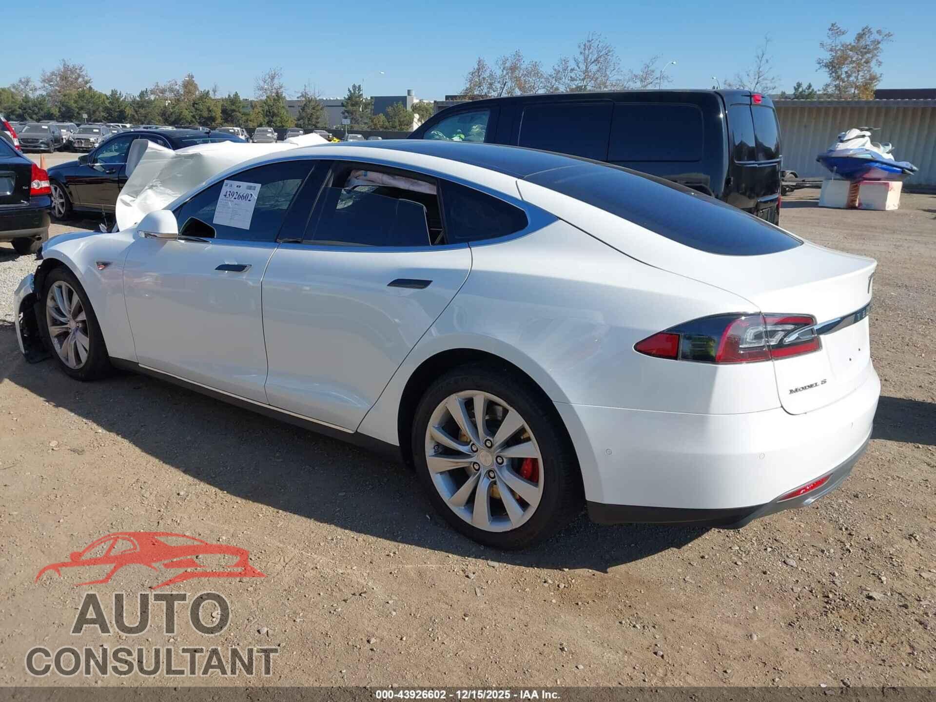 TESLA MODEL S 2015 - 5YJSA1E4XFF105274