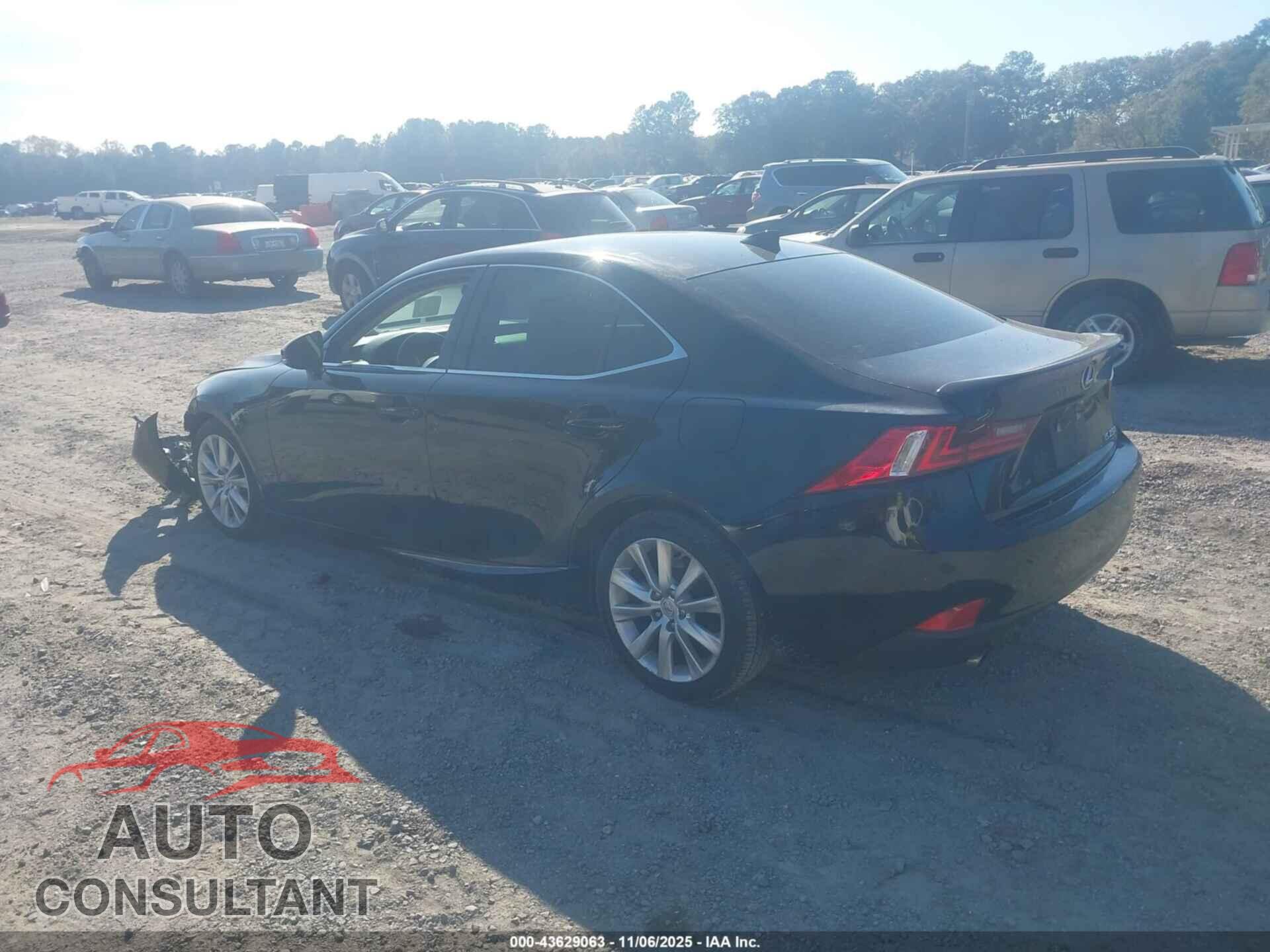 LEXUS IS 250 2015 - JTHBF1D28F5067089