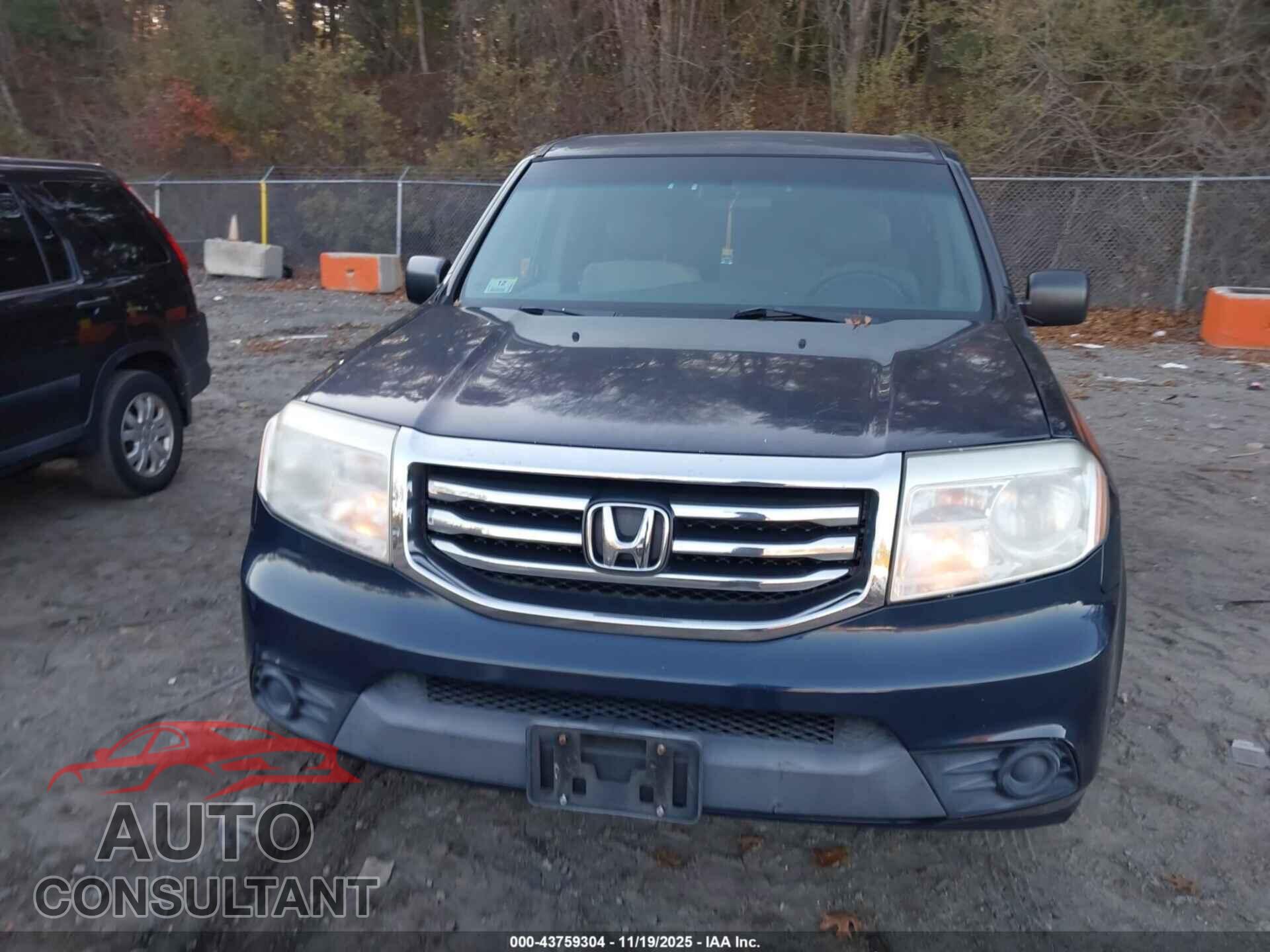 HONDA PILOT 2012 - 5FNYF4H21CB057828