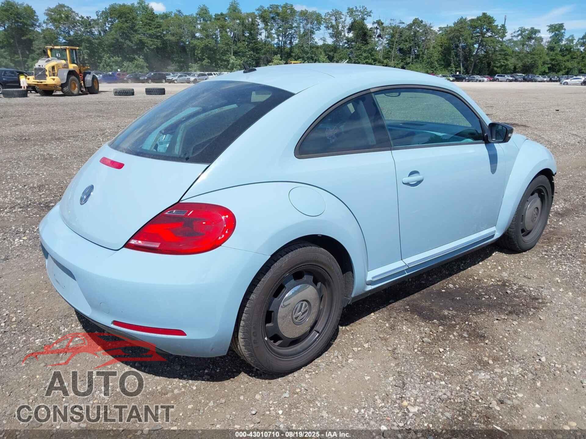 VOLKSWAGEN BEETLE 2012 - 3VWJP7AT4CM637859
