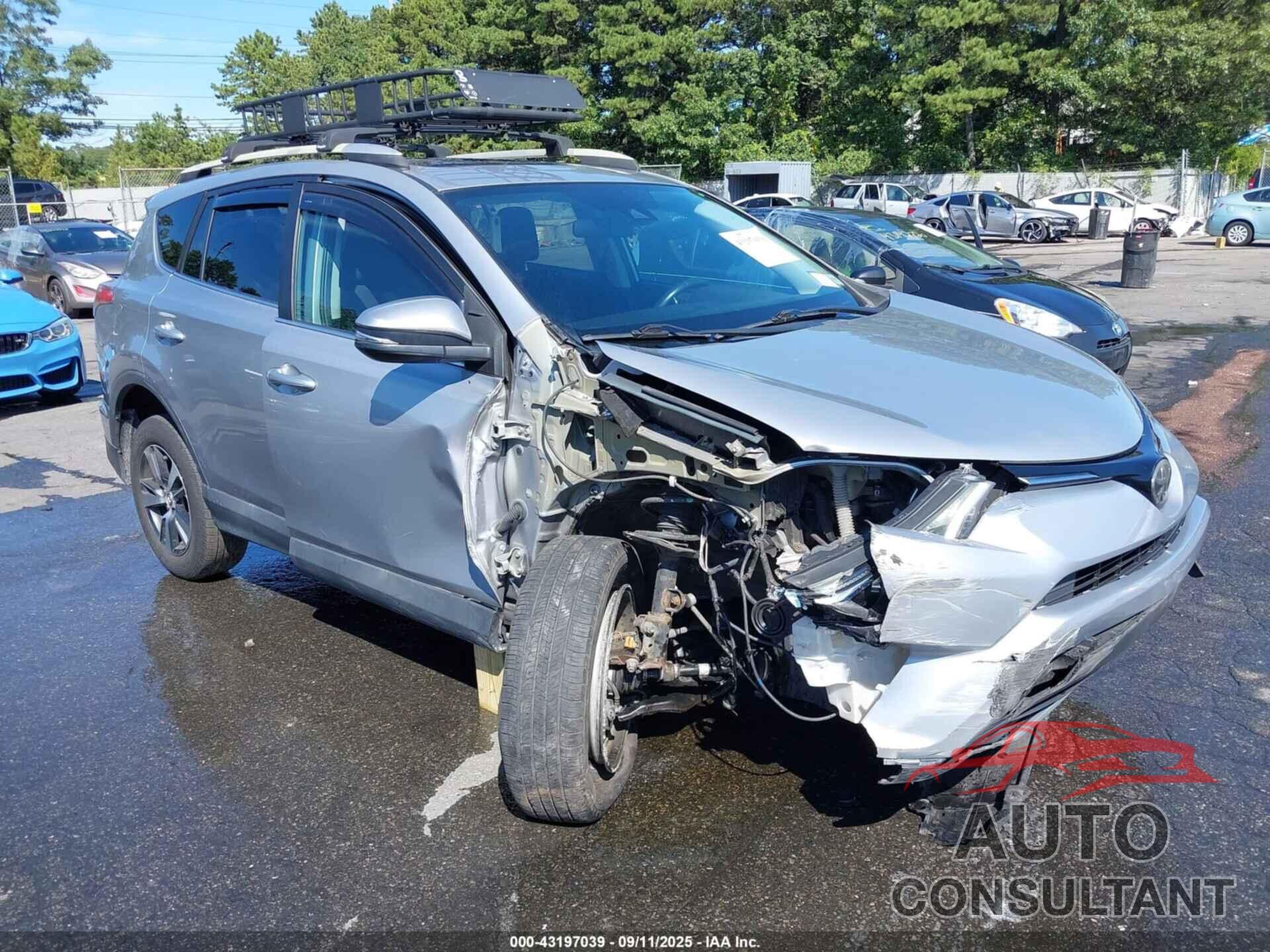 TOYOTA RAV4 2018 - 2T3WFREV2JW414282