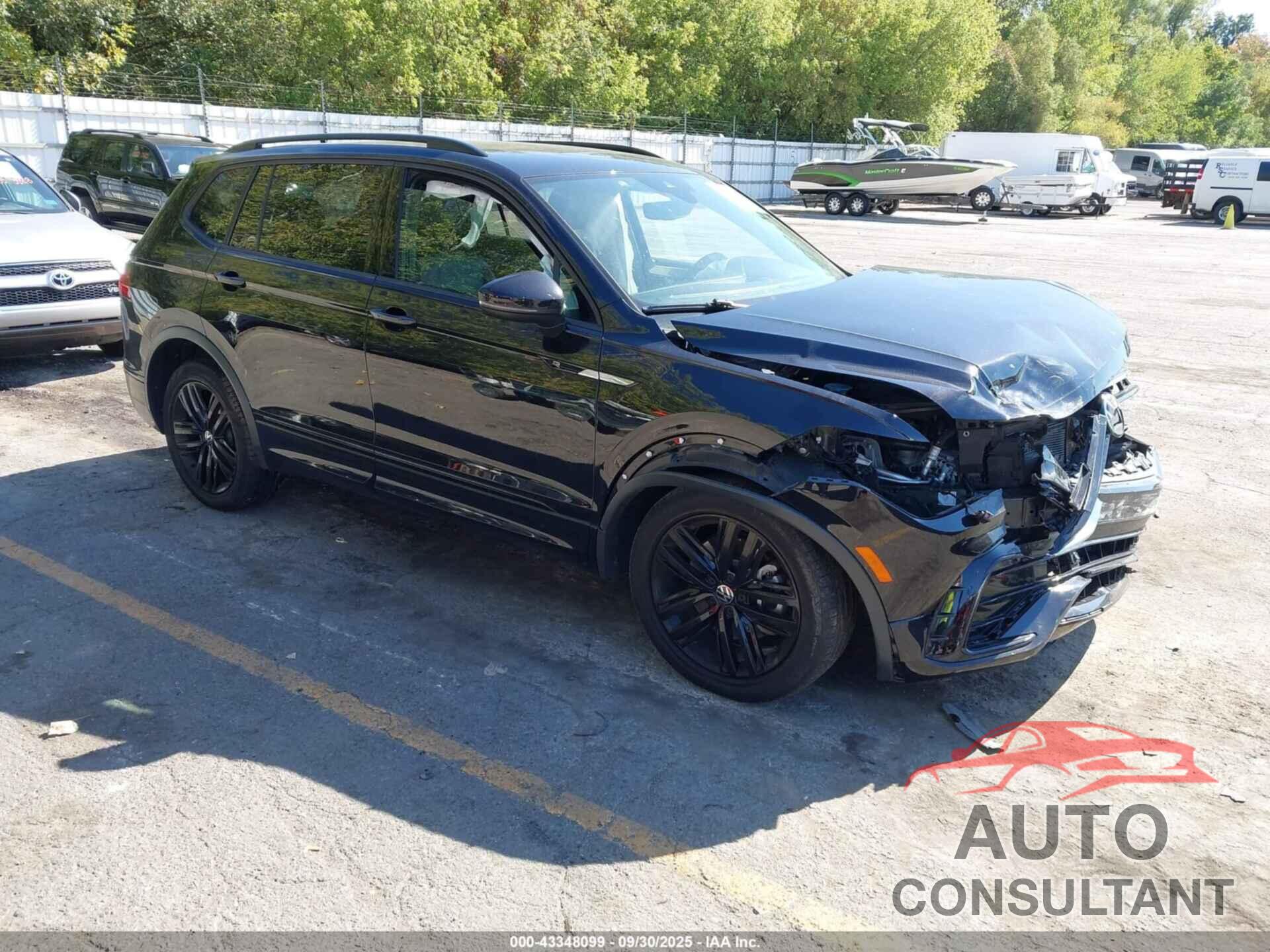 VOLKSWAGEN TIGUAN 2022 - 3VV8B7AX7NM017417
