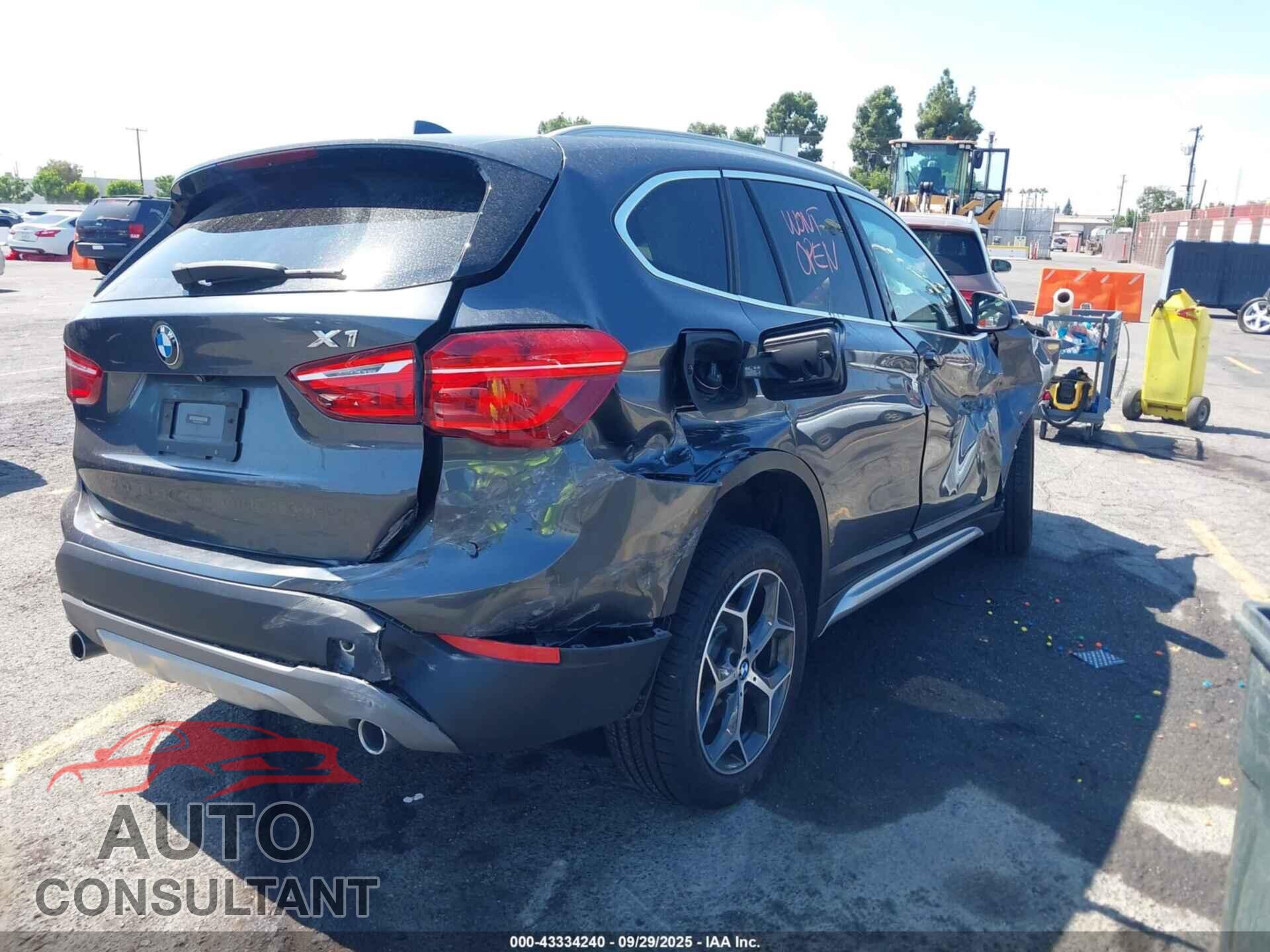 BMW X1 2018 - WBXHT3C33J5K23738