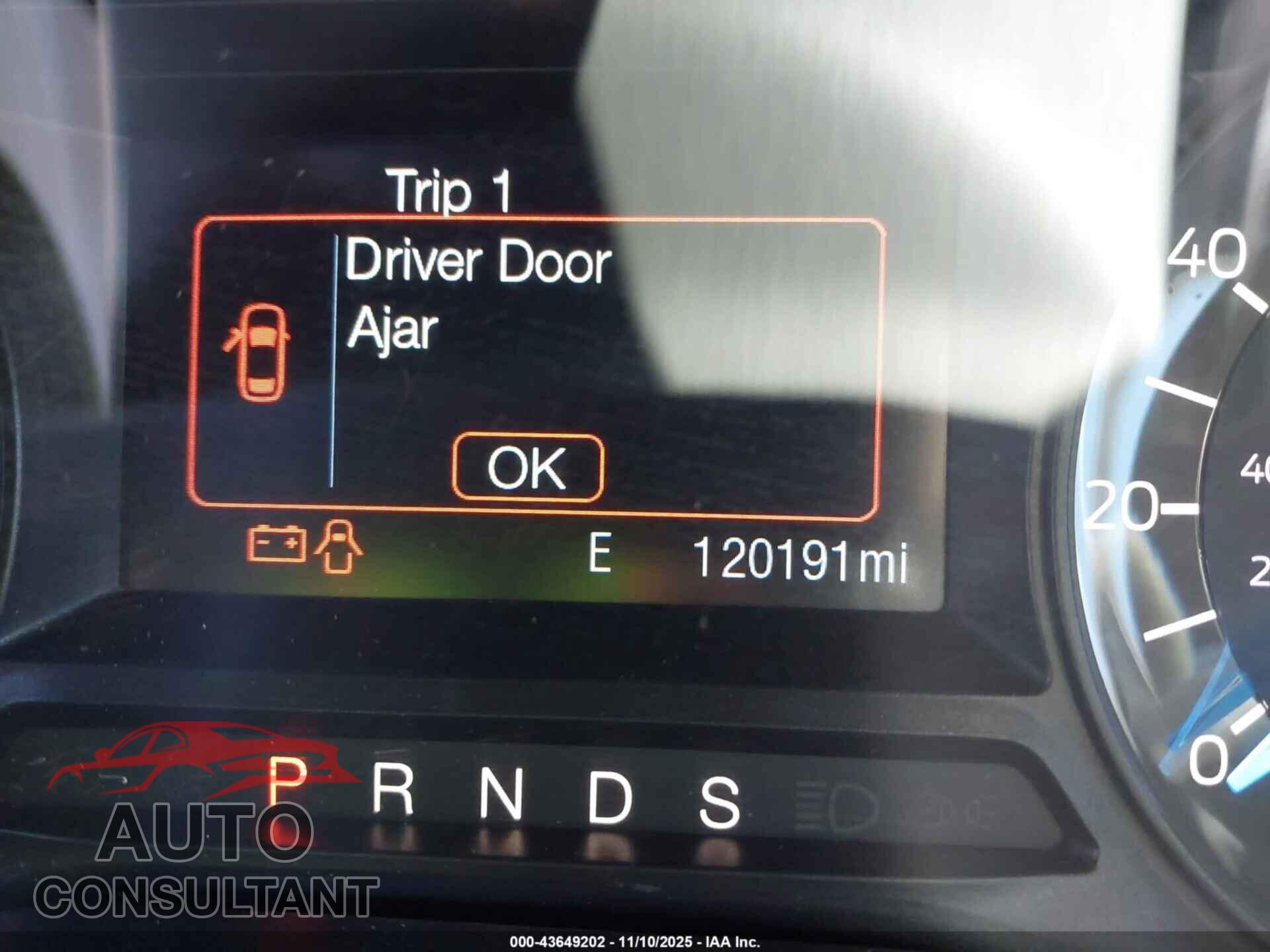 FORD EXPLORER 2018 - 1FM5K7B8XJGB39388