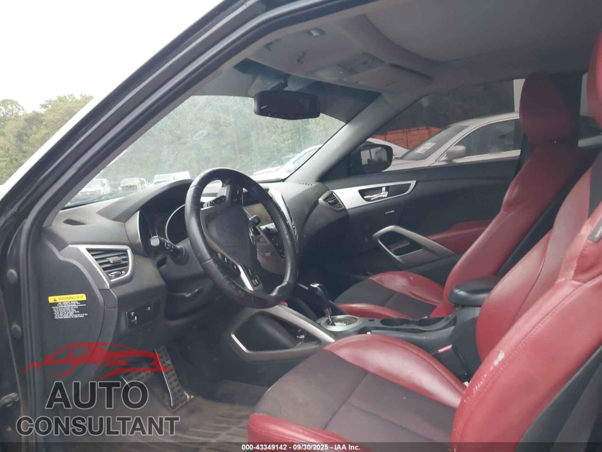 HYUNDAI VELOSTER 2013 - KMHTC6AD3DU131443