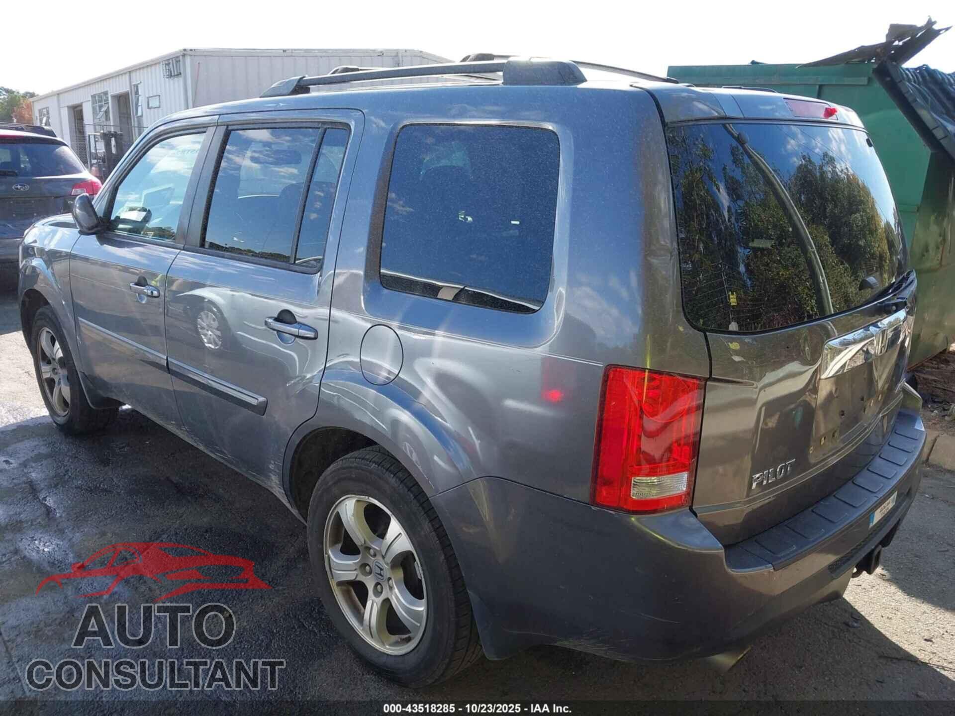 HONDA PILOT 2015 - 5FNYF4H60FB042325