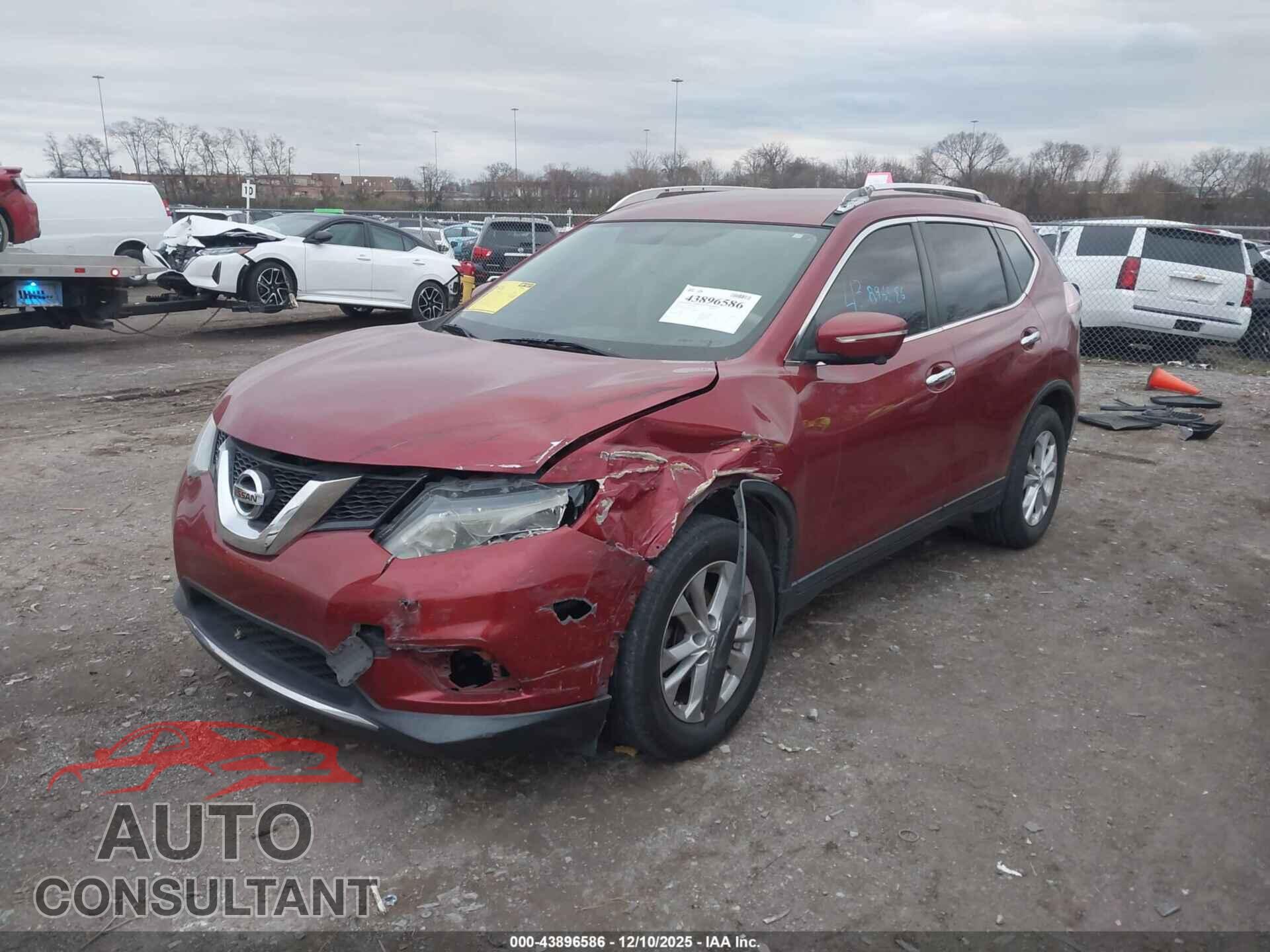 NISSAN ROGUE 2015 - KNMAT2MT2FP521992