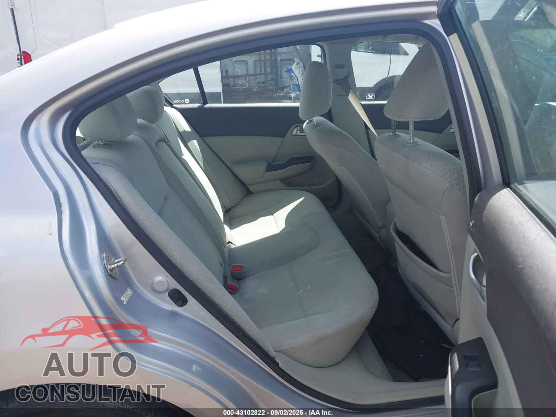 HONDA CIVIC 2012 - 2HGFB2F86CH570261