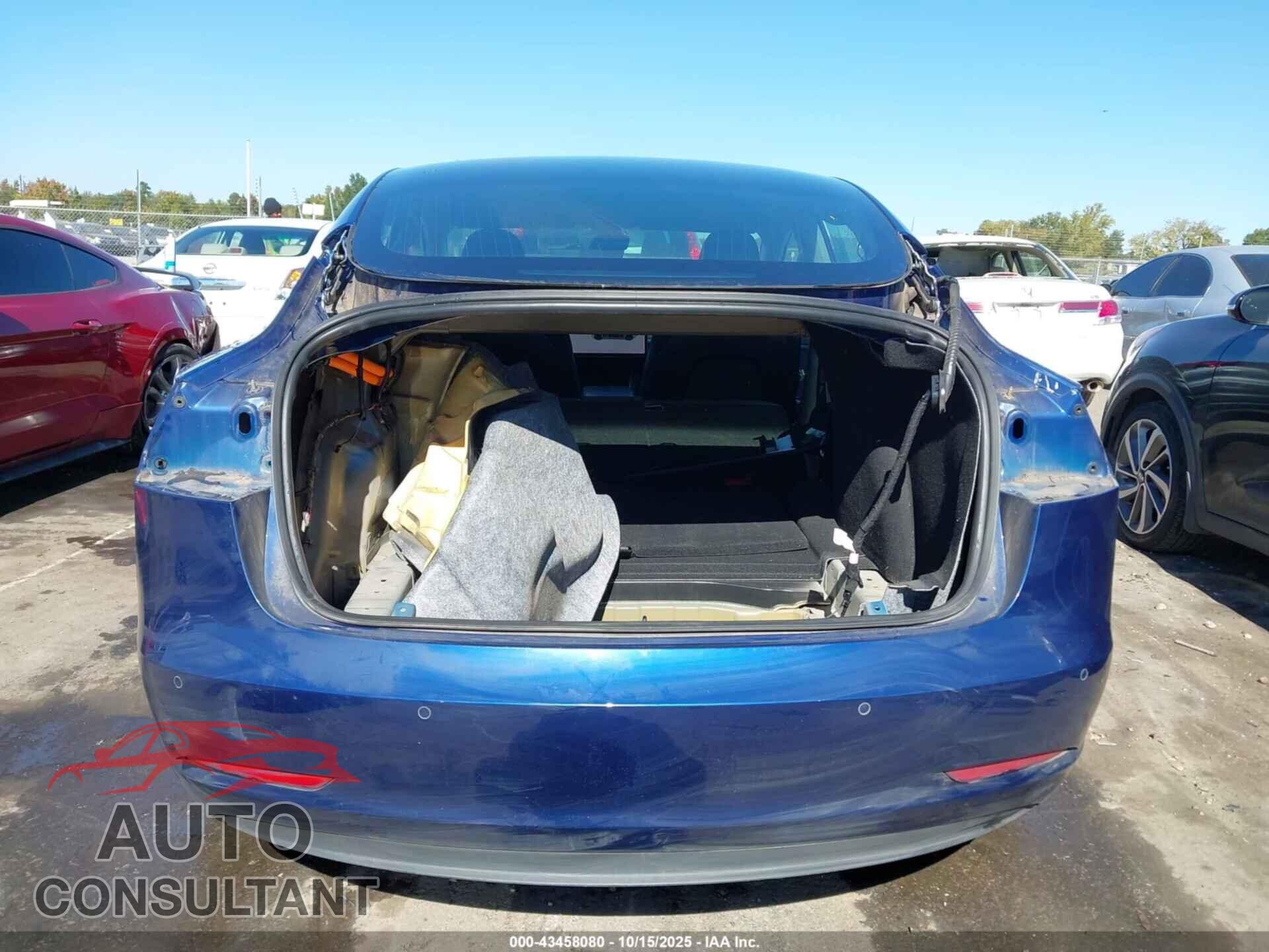 TESLA MODEL 3 2019 - 5YJ3E1EA9KF411696