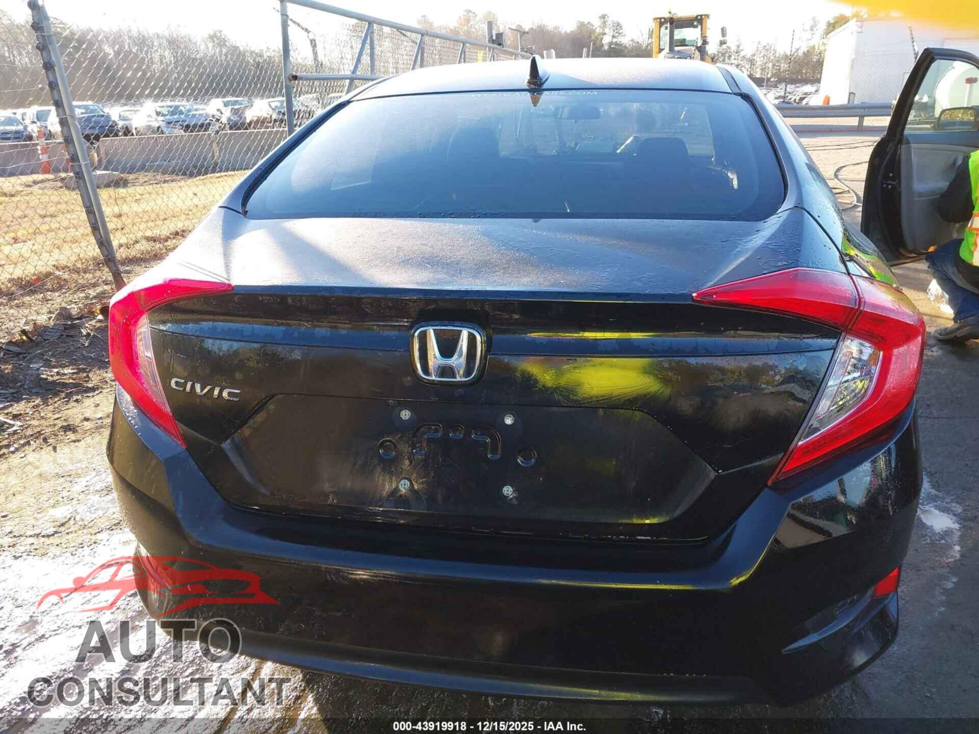 HONDA CIVIC 2017 - 19XFC2F78HE006391