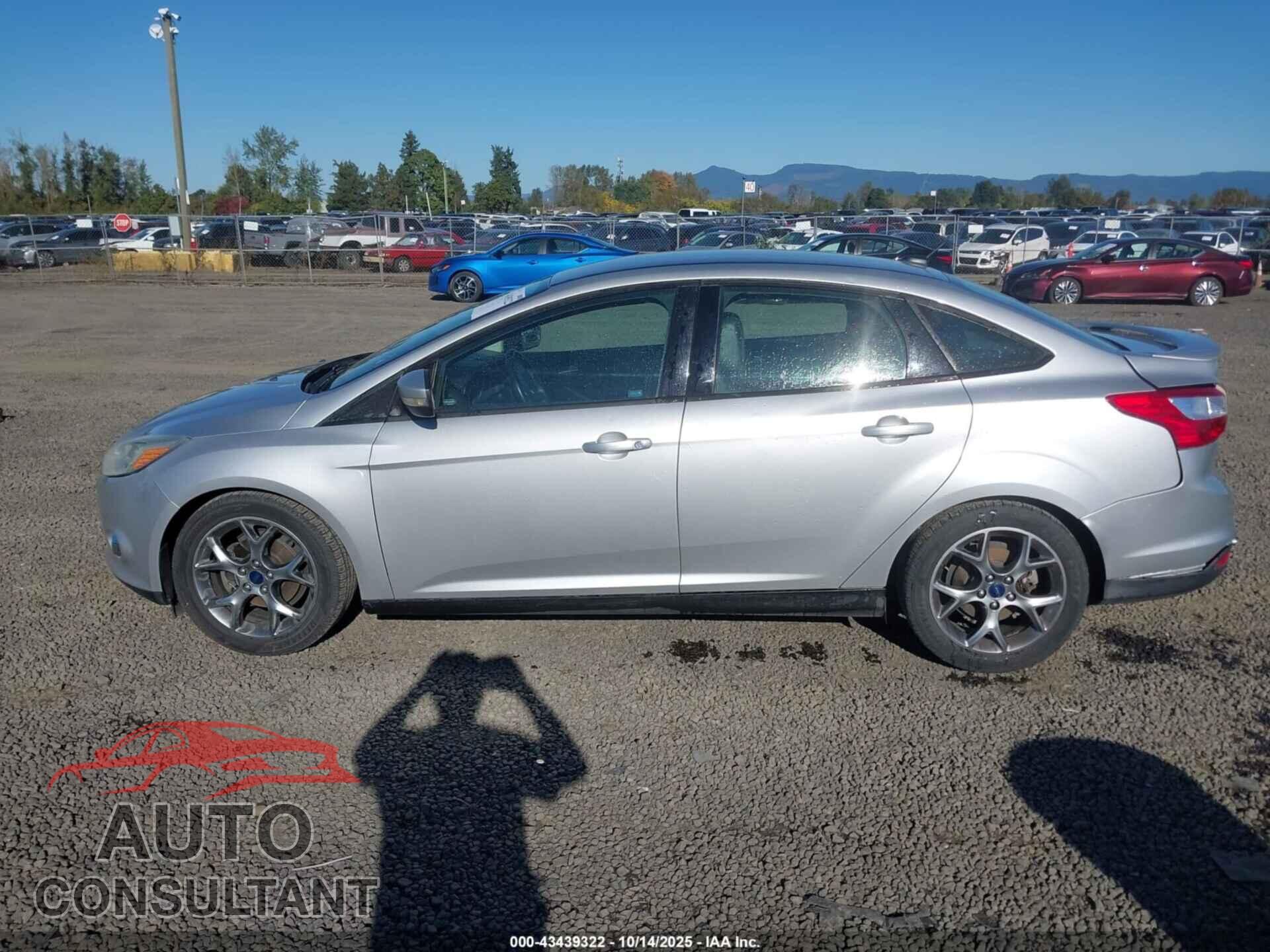 FORD FOCUS 2014 - 1FADP3F23EL238315