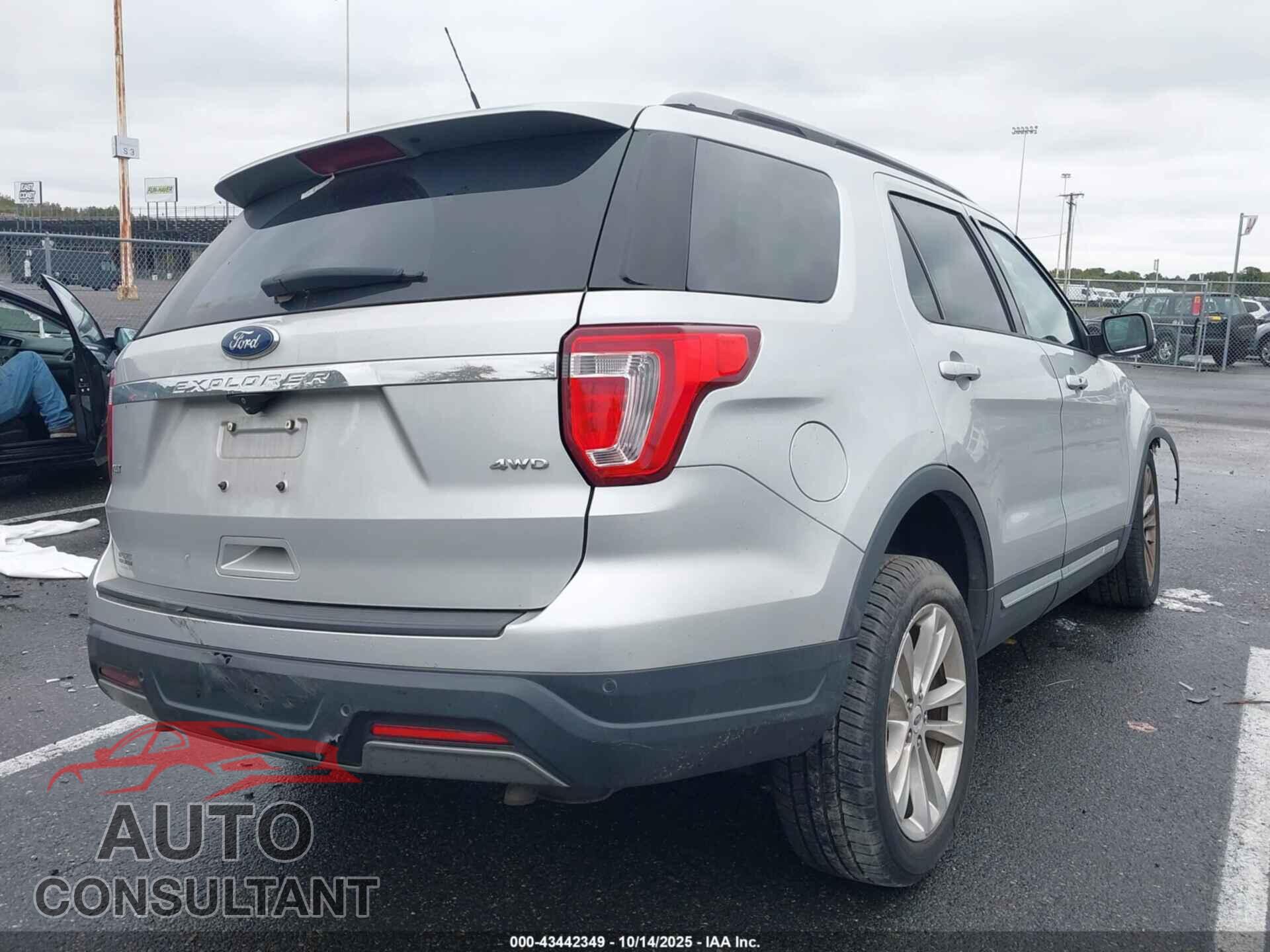 FORD EXPLORER 2019 - 1FM5K8D80KGA81375