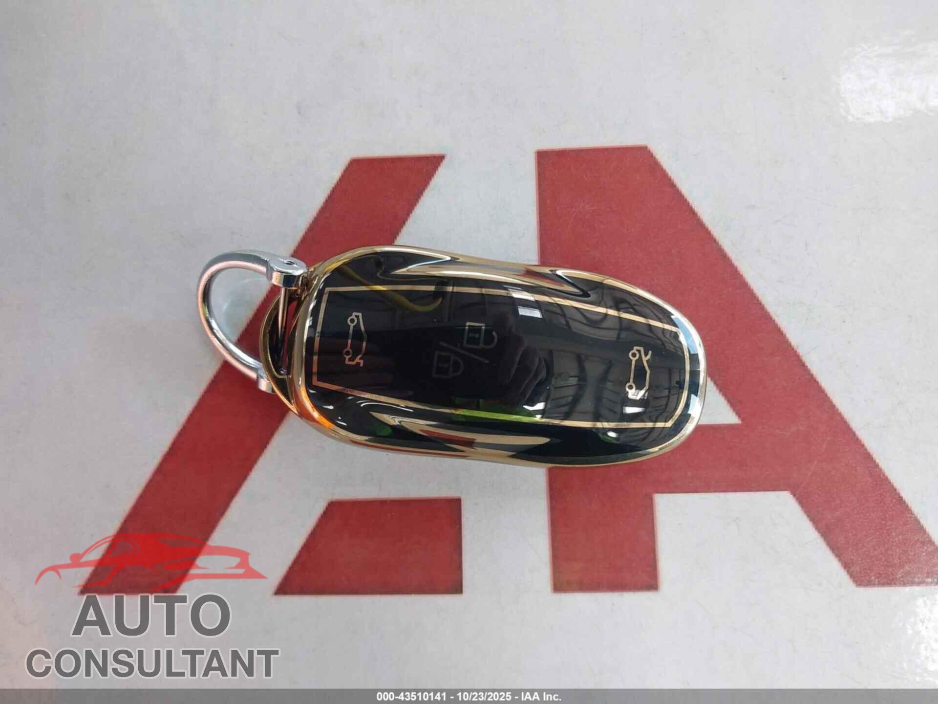 TESLA MODEL S 2014 - 5YJSA1S19EFP45680