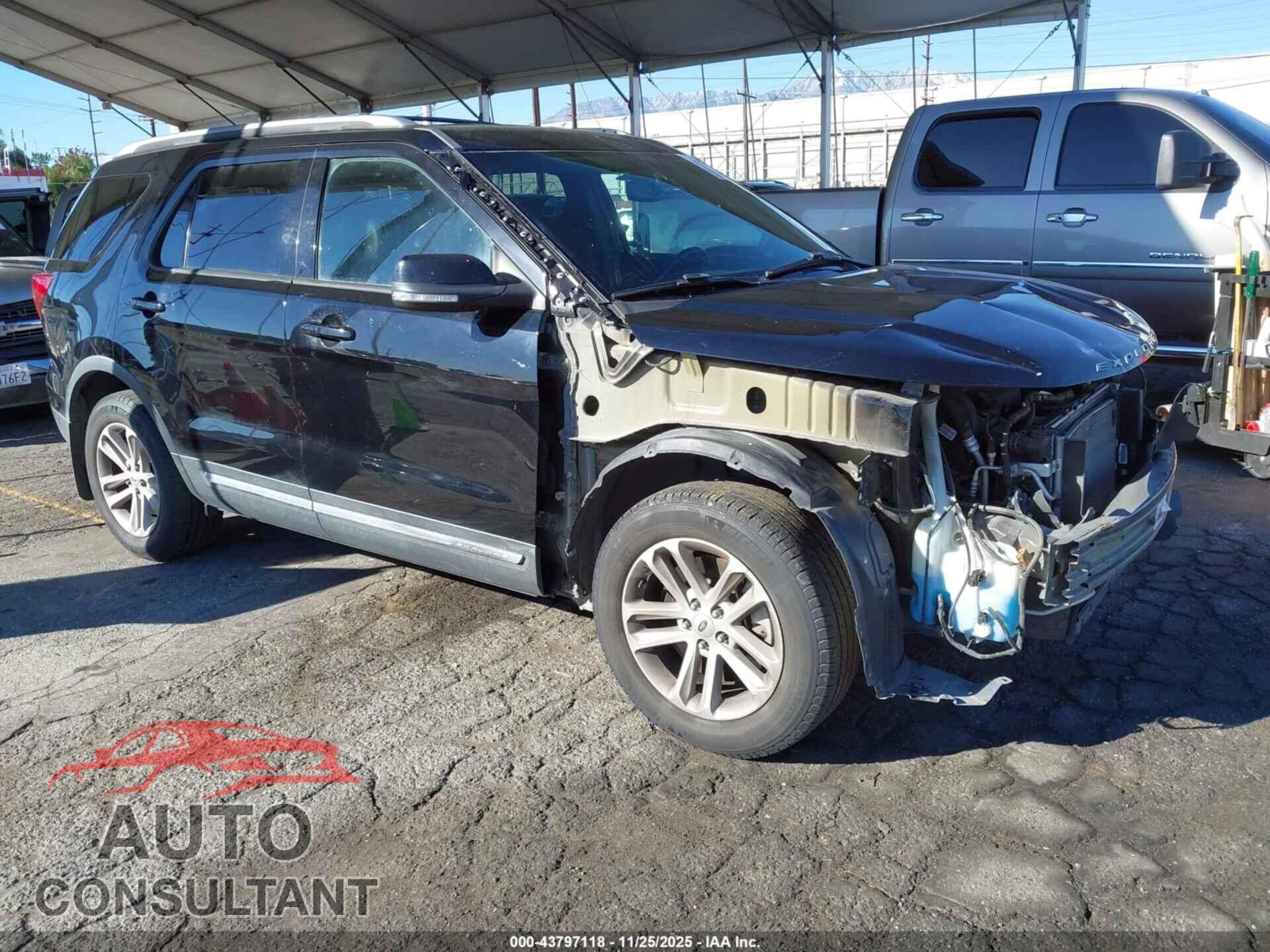 FORD EXPLORER 2017 - 1FM5K7D8XHGD55314