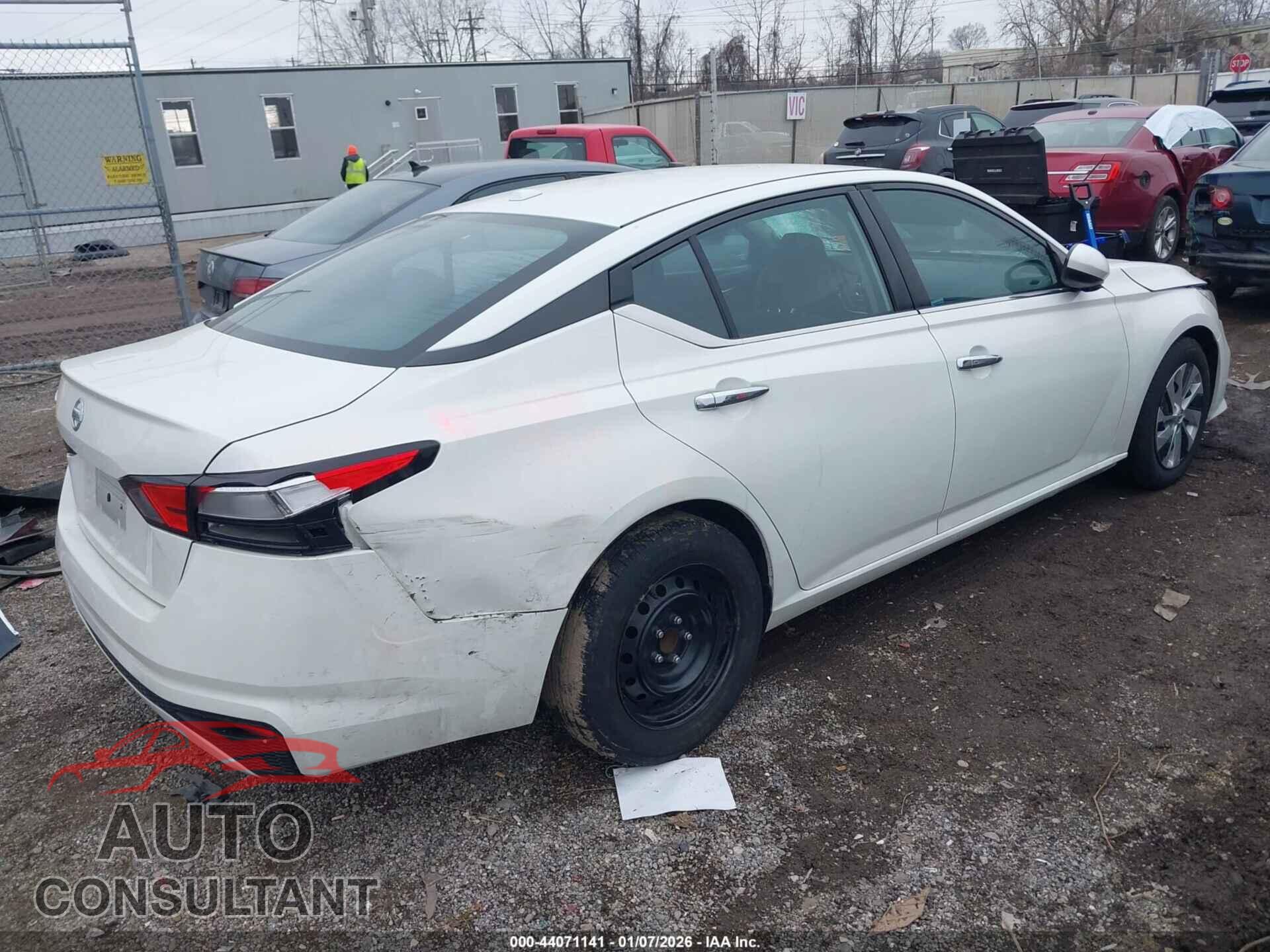 NISSAN ALTIMA 2020 - 1N4BL4BV6LC123200