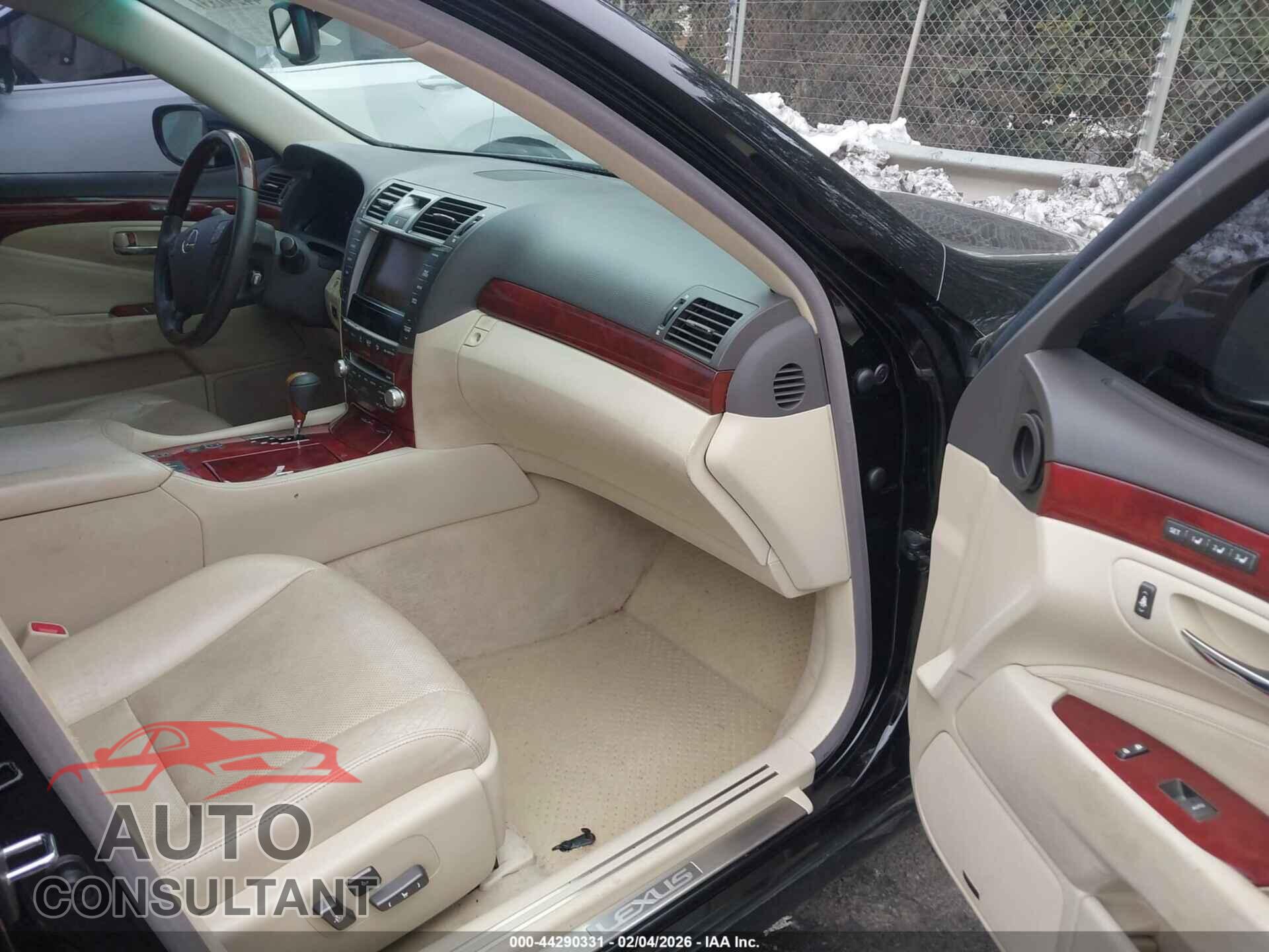 LEXUS LS 460 2012 - JTHBL5EFXC5111235
