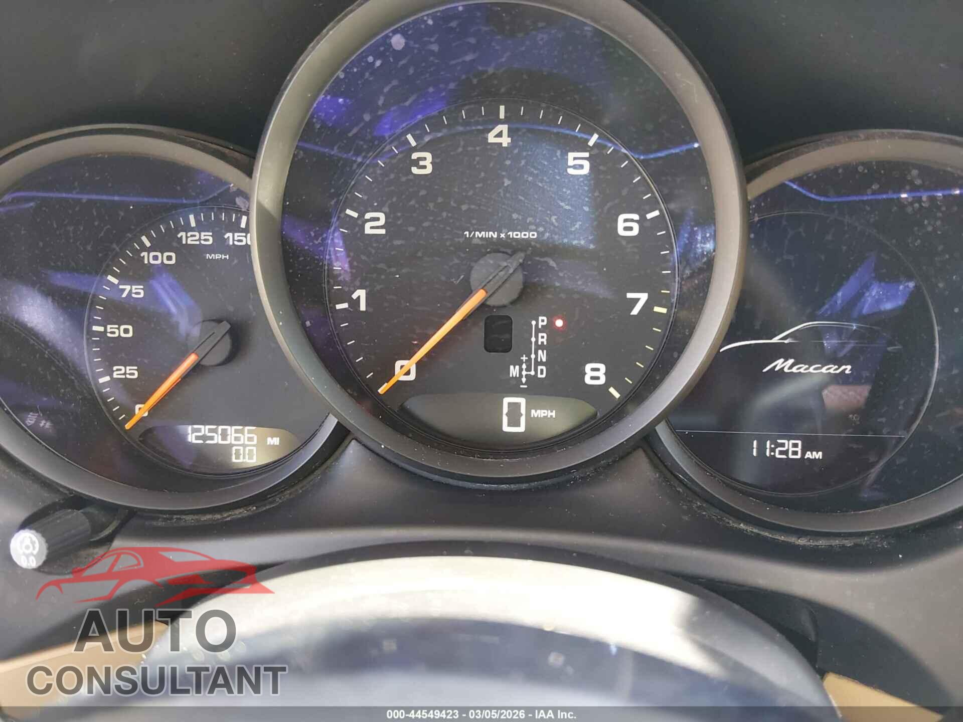 PORSCHE MACAN 2017 - WP1AA2A54HLB04412