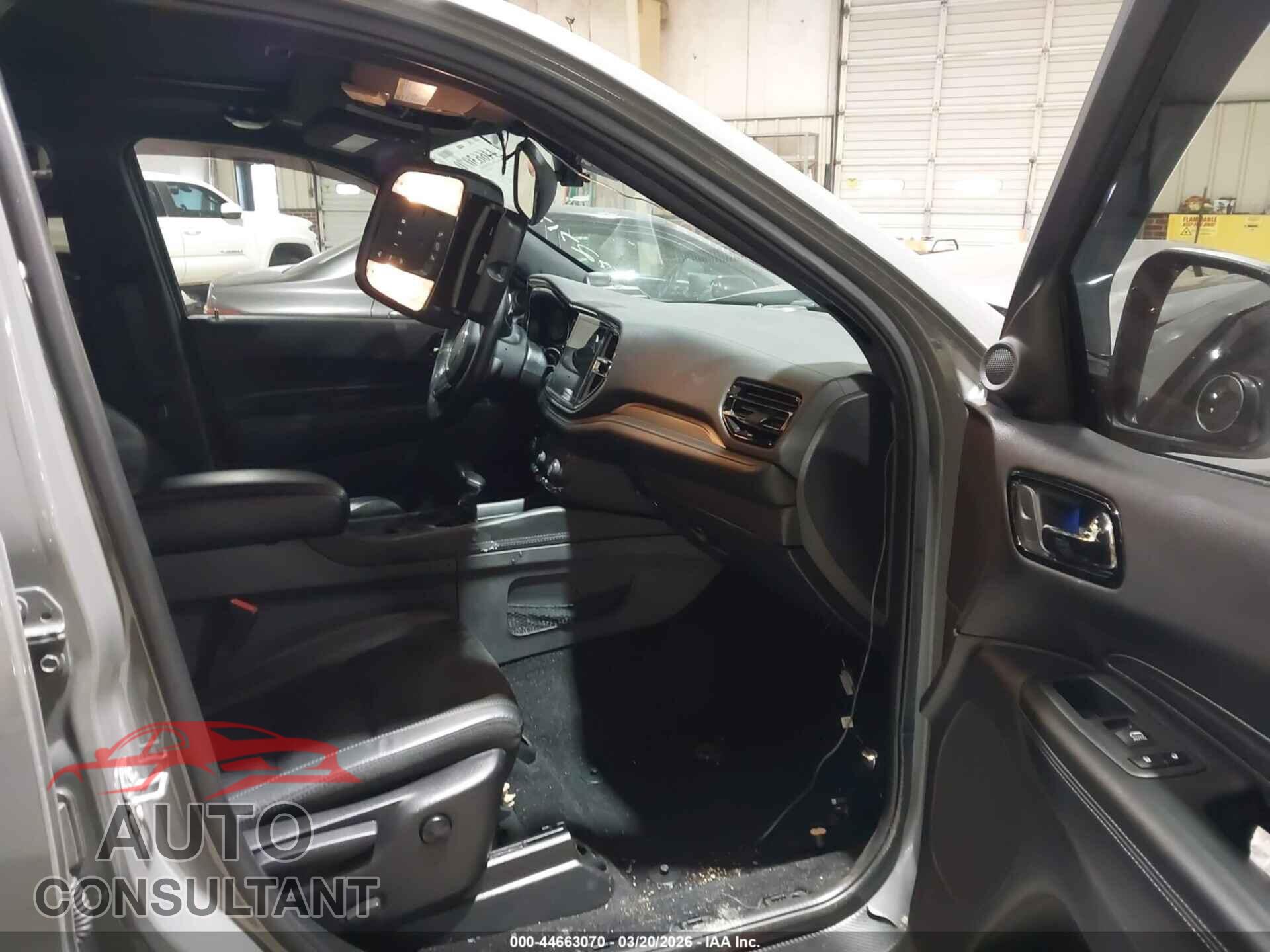 DODGE DURANGO 2021 - 1C4RDJDG4MC764916