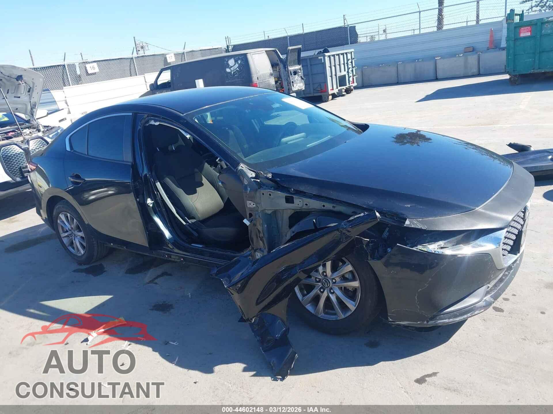 MAZDA MAZDA3 2019 - 3MZBPABL4KM112721