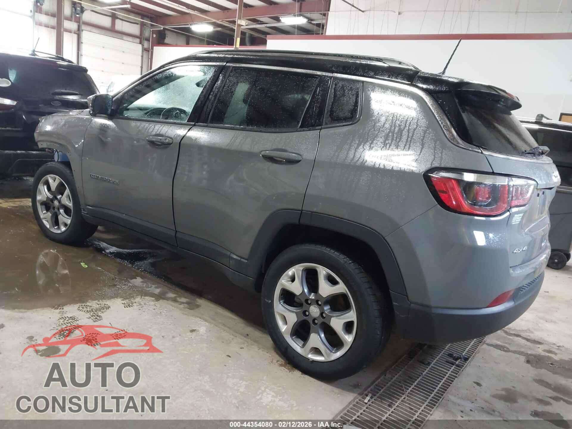JEEP COMPASS 2020 - 3C4NJDCB6LT155327