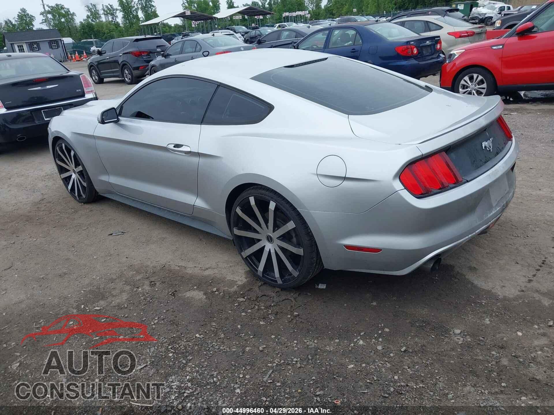 FORD MUSTANG 2015 - 1FA6P8TH2F5374584