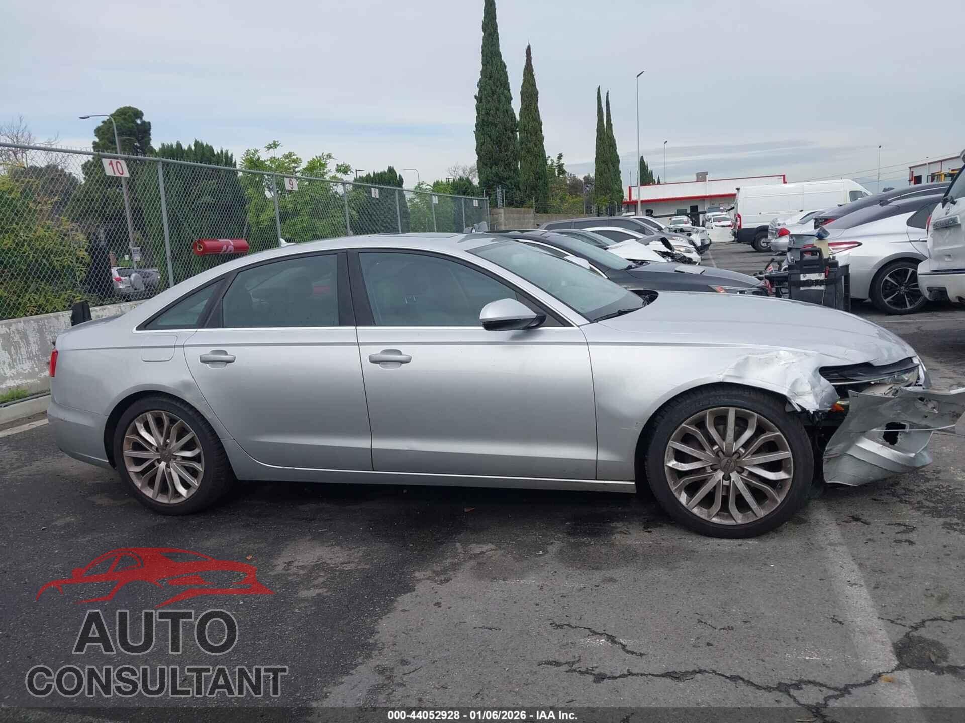 AUDI A6 2013 - WAUGFAFC9DN059977