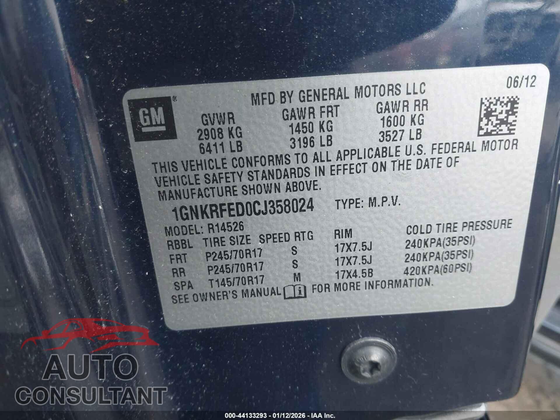 CHEVROLET TRAVERSE 2012 - 1GNKRFED0CJ358024