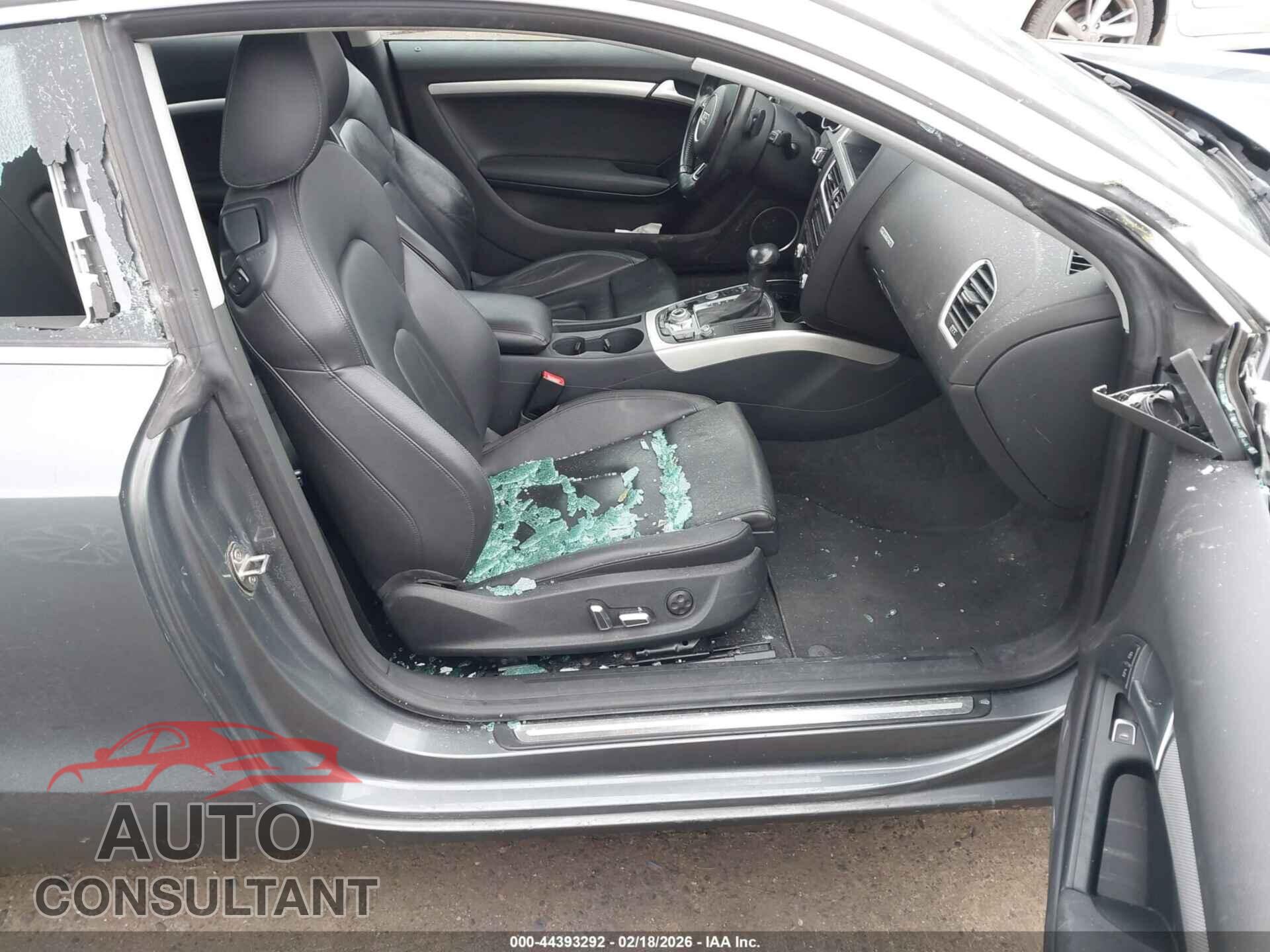 AUDI A5 2014 - WAULFAFR3EA051708