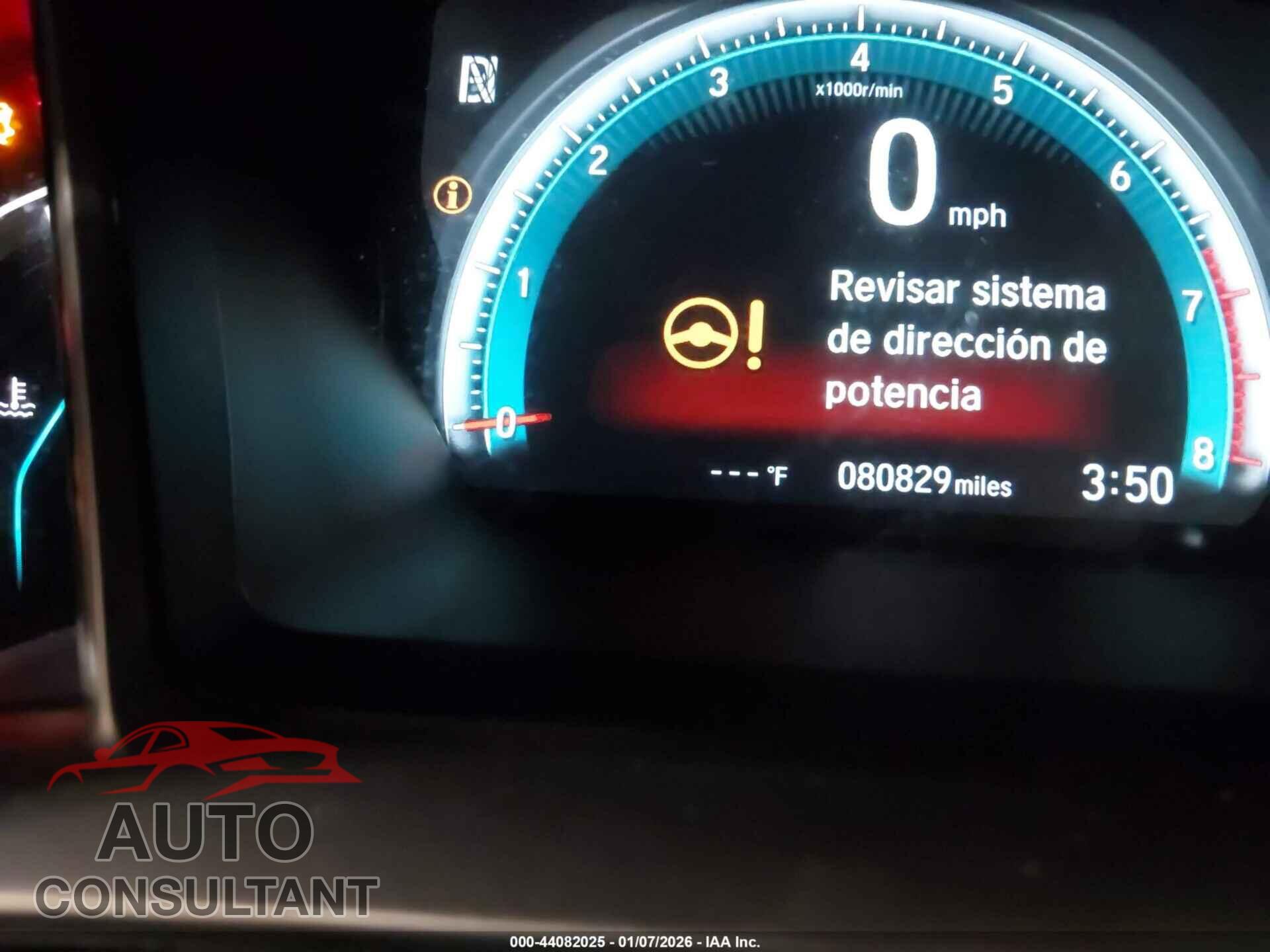 HONDA CIVIC 2018 - 2HGFC2F70JH525317