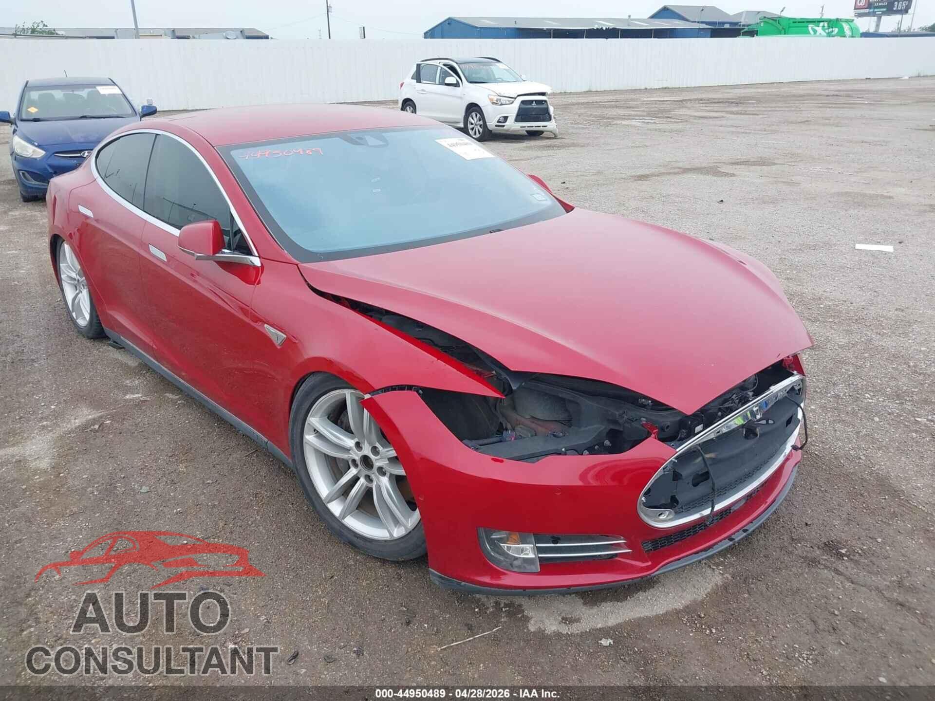 TESLA MODEL S 2015 - 5YJSA1H29FF093418