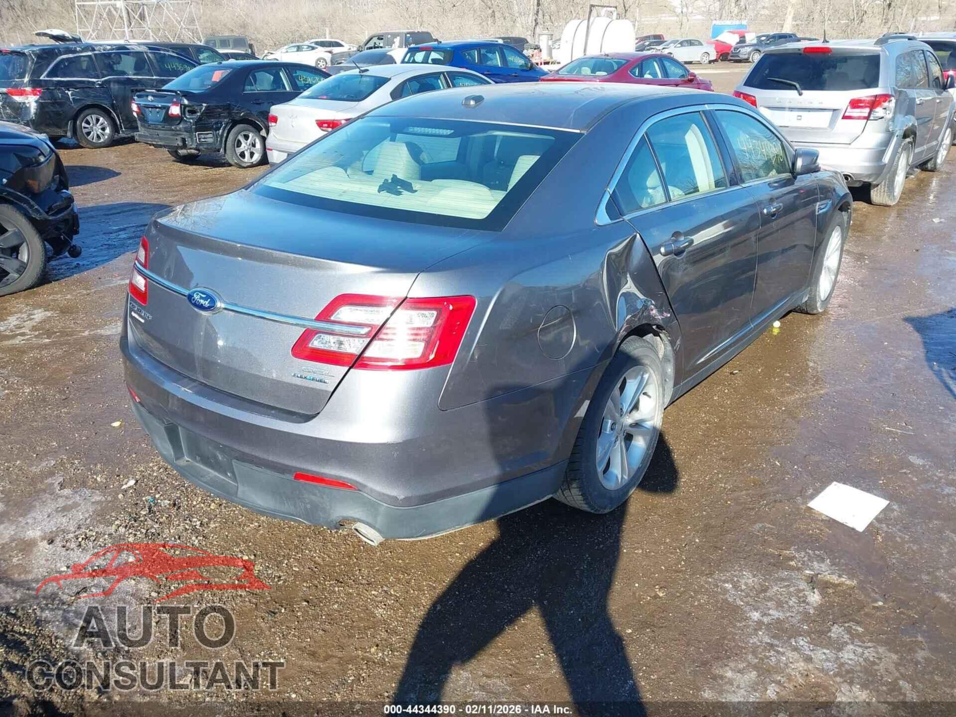 FORD TAURUS 2014 - 1FAHP2E85EG138470