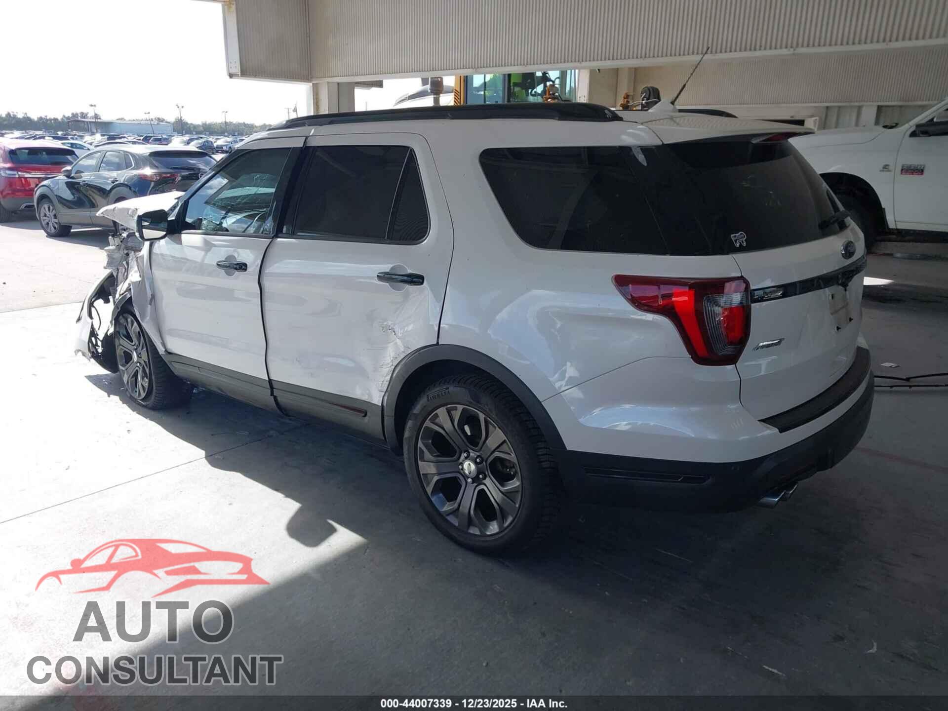 FORD EXPLORER 2018 - 1FM5K8GT7JGB97526