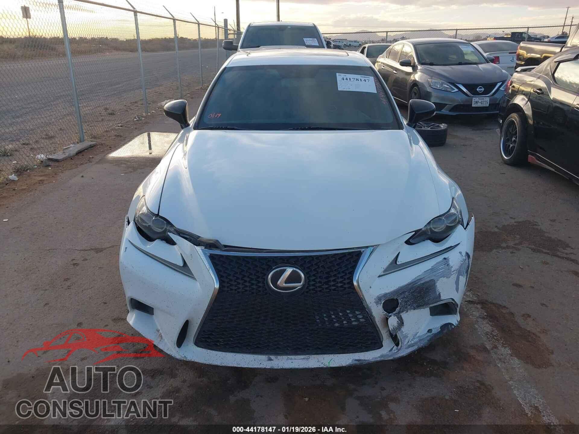 LEXUS IS 250 2015 - JTHBF1D25F5065347
