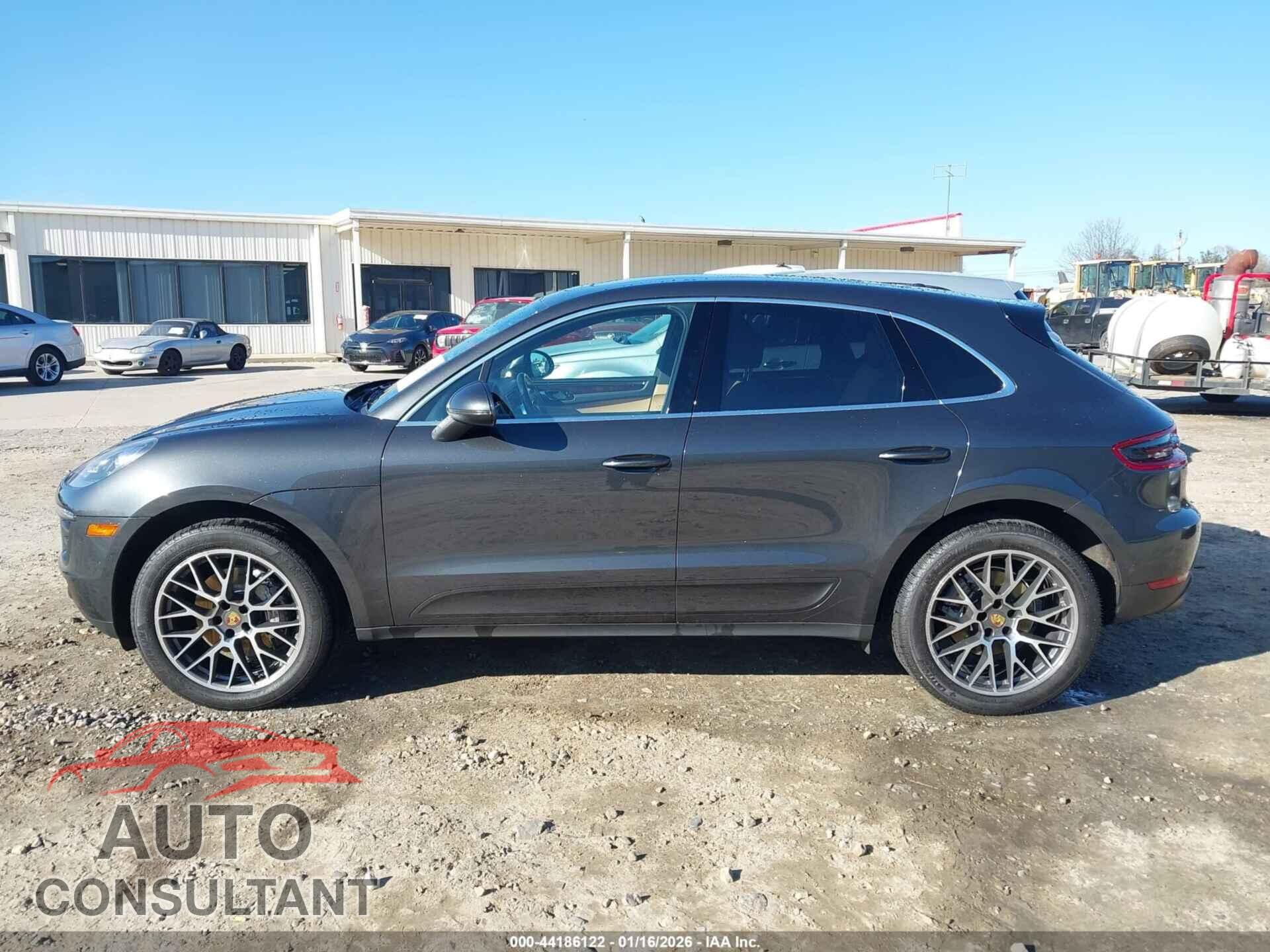 PORSCHE MACAN 2017 - WP1AB2A55HLB10992