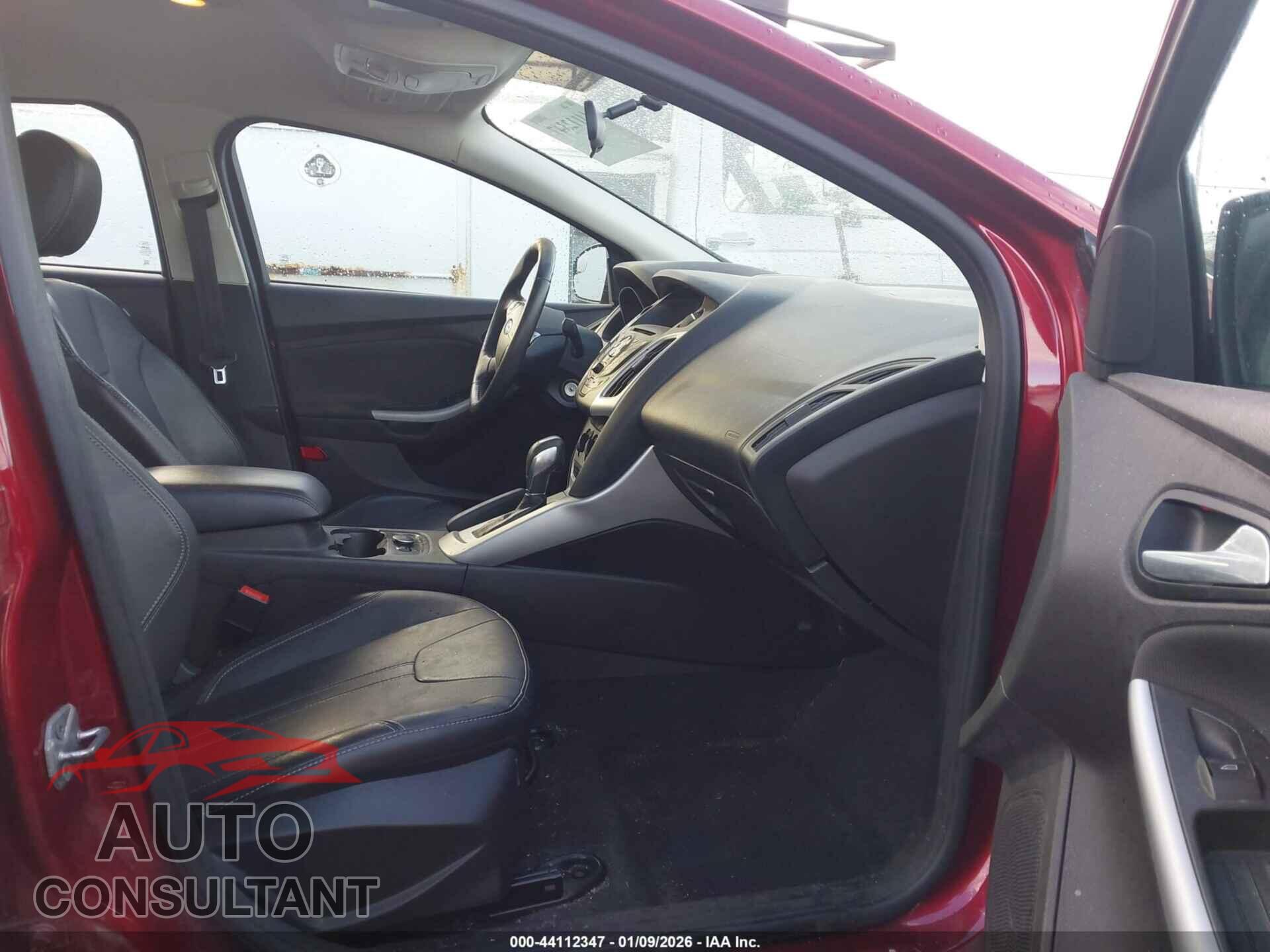 FORD FOCUS 2014 - 1FADP3F22EL182741