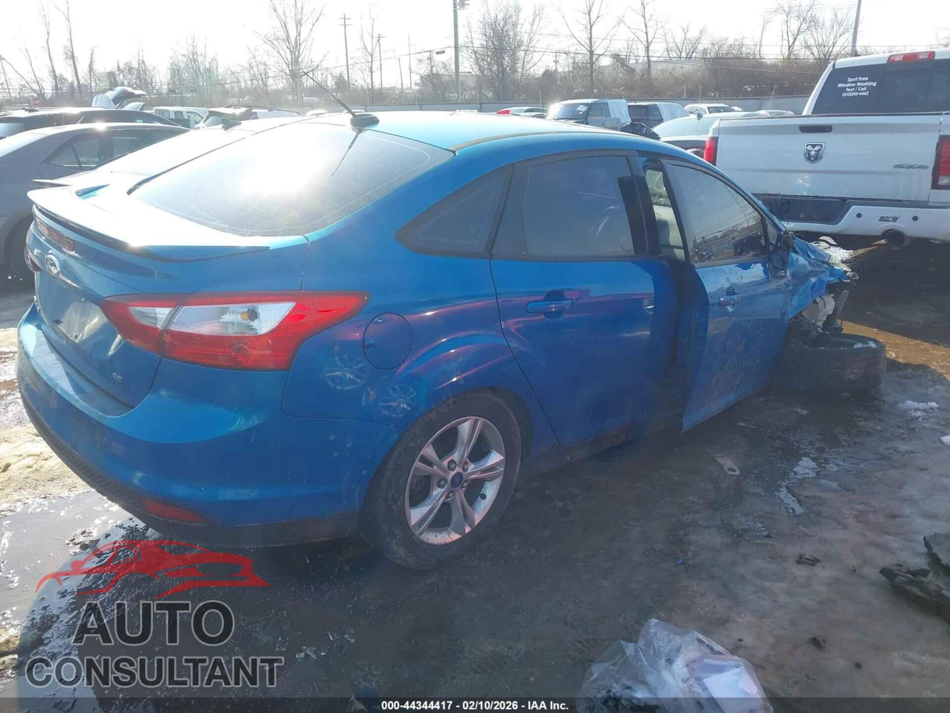 FORD FOCUS 2012 - 1FAHP3F22CL173830