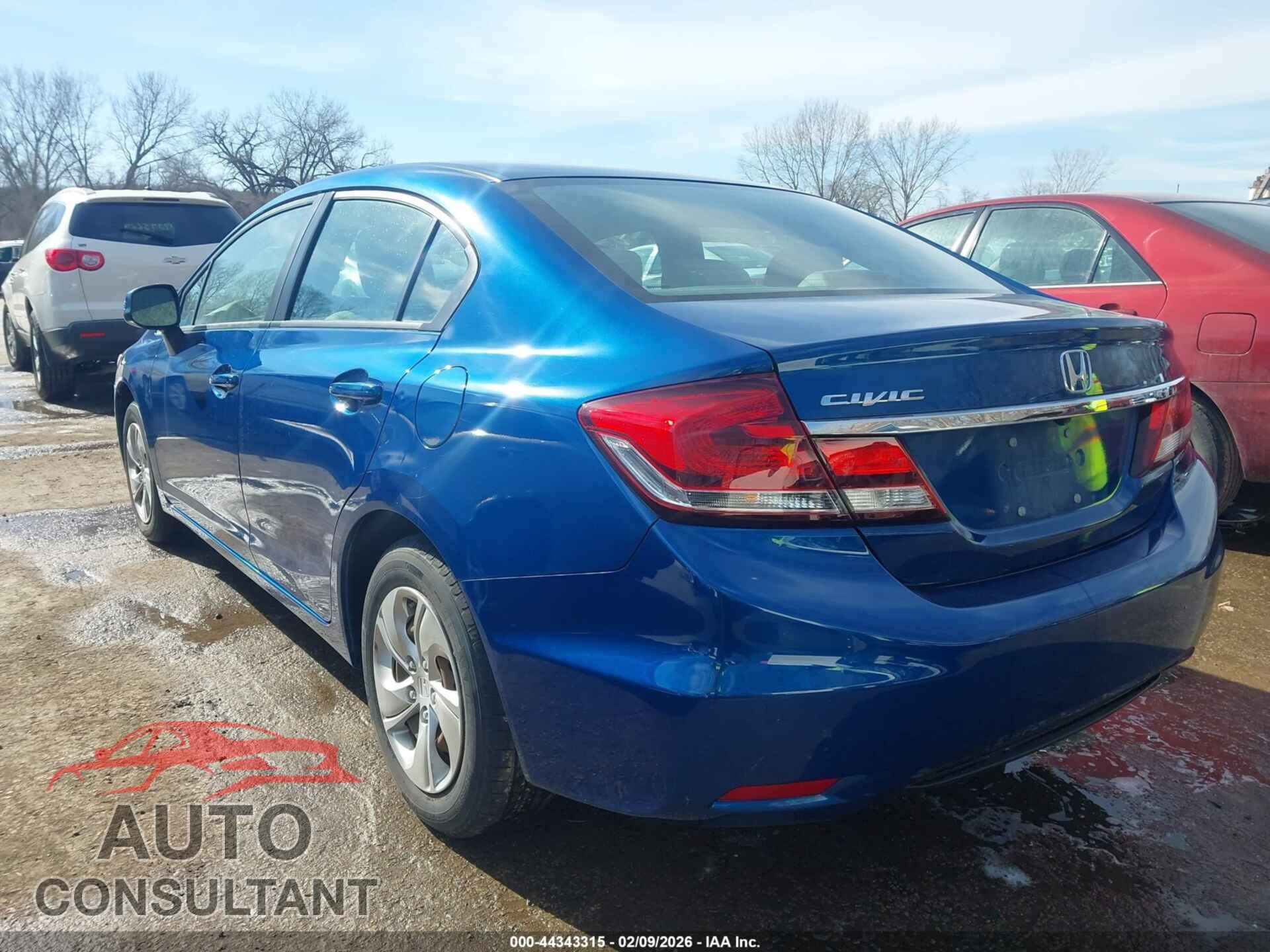 HONDA CIVIC 2013 - 2HGFB2F55DH511743