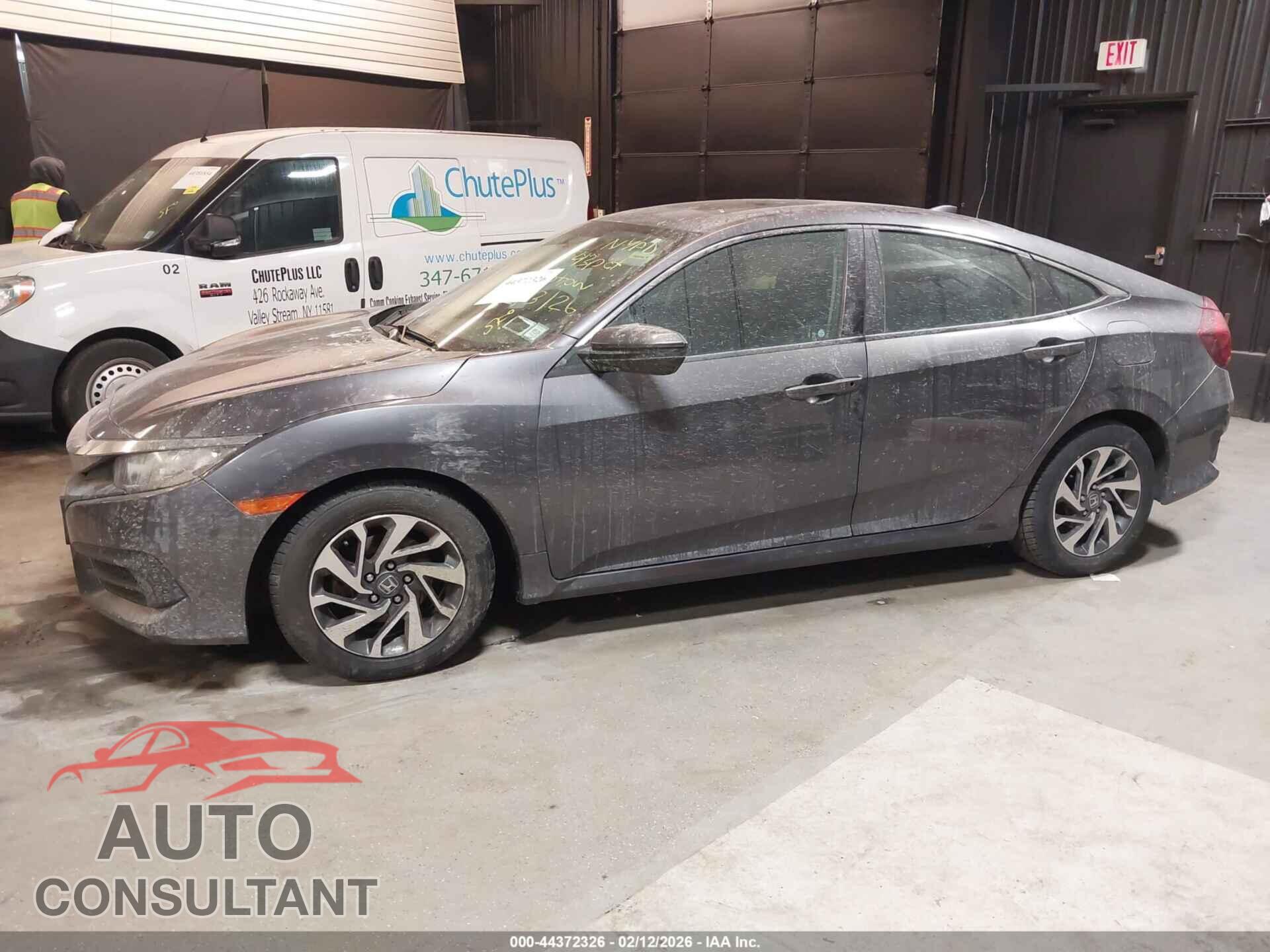 HONDA CIVIC 2017 - 2HGFC2F74HH562591