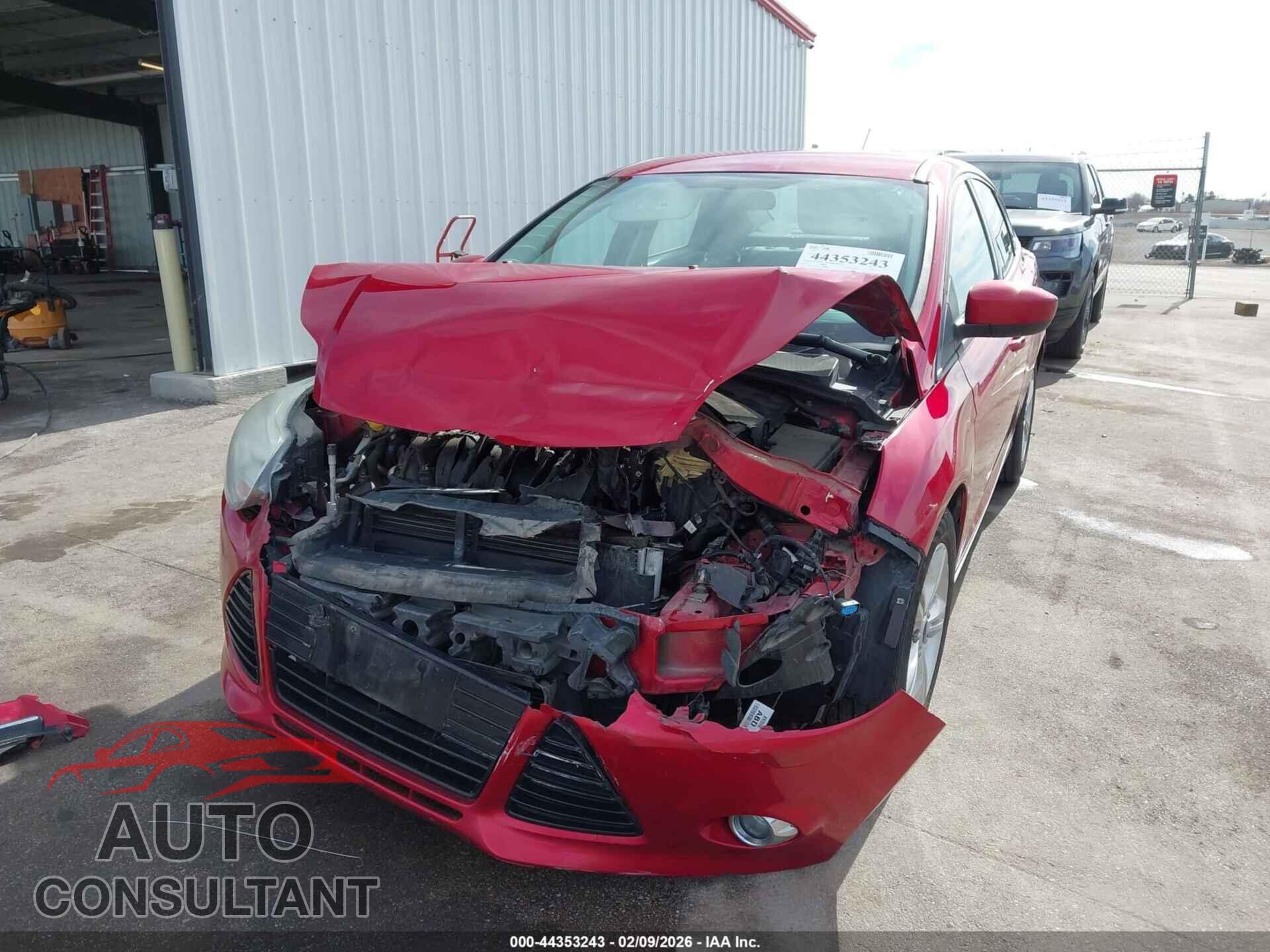 FORD FOCUS 2012 - 1FAHP3F27CL330378