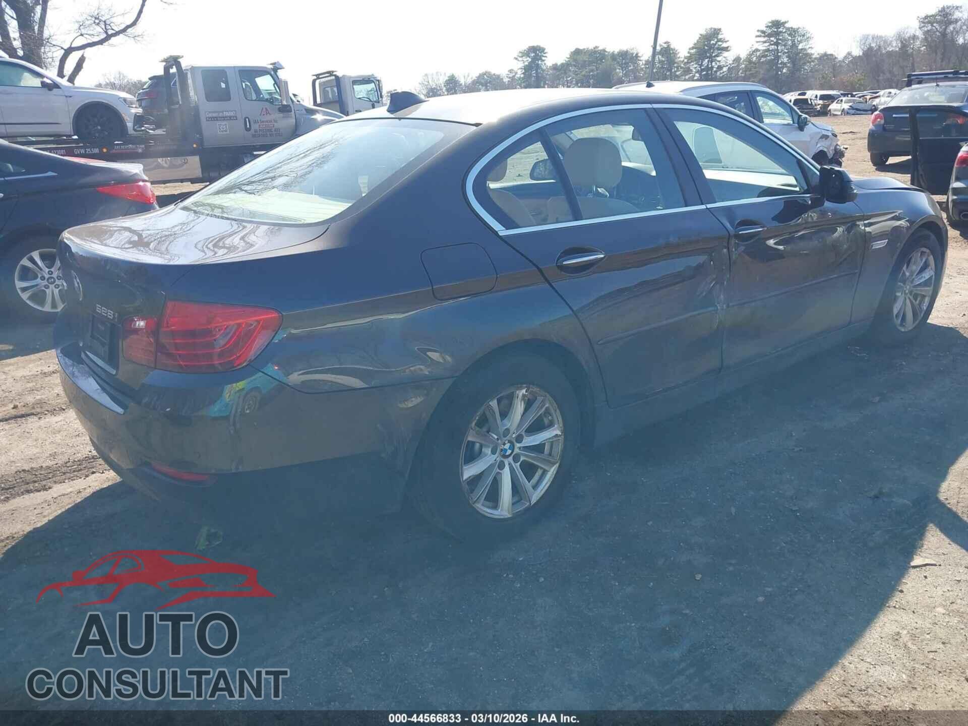 BMW 528I 2015 - WBA5A7C57FD621415