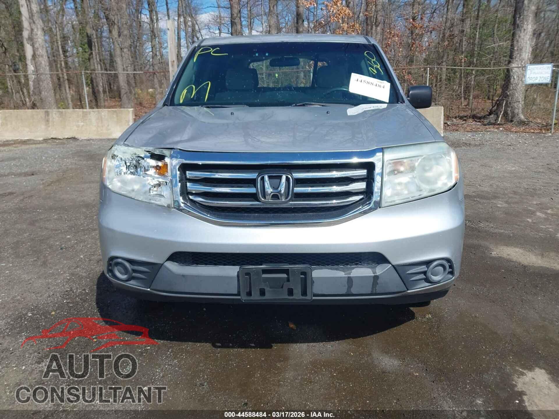 HONDA PILOT 2013 - 5FNYF4H29DB030829