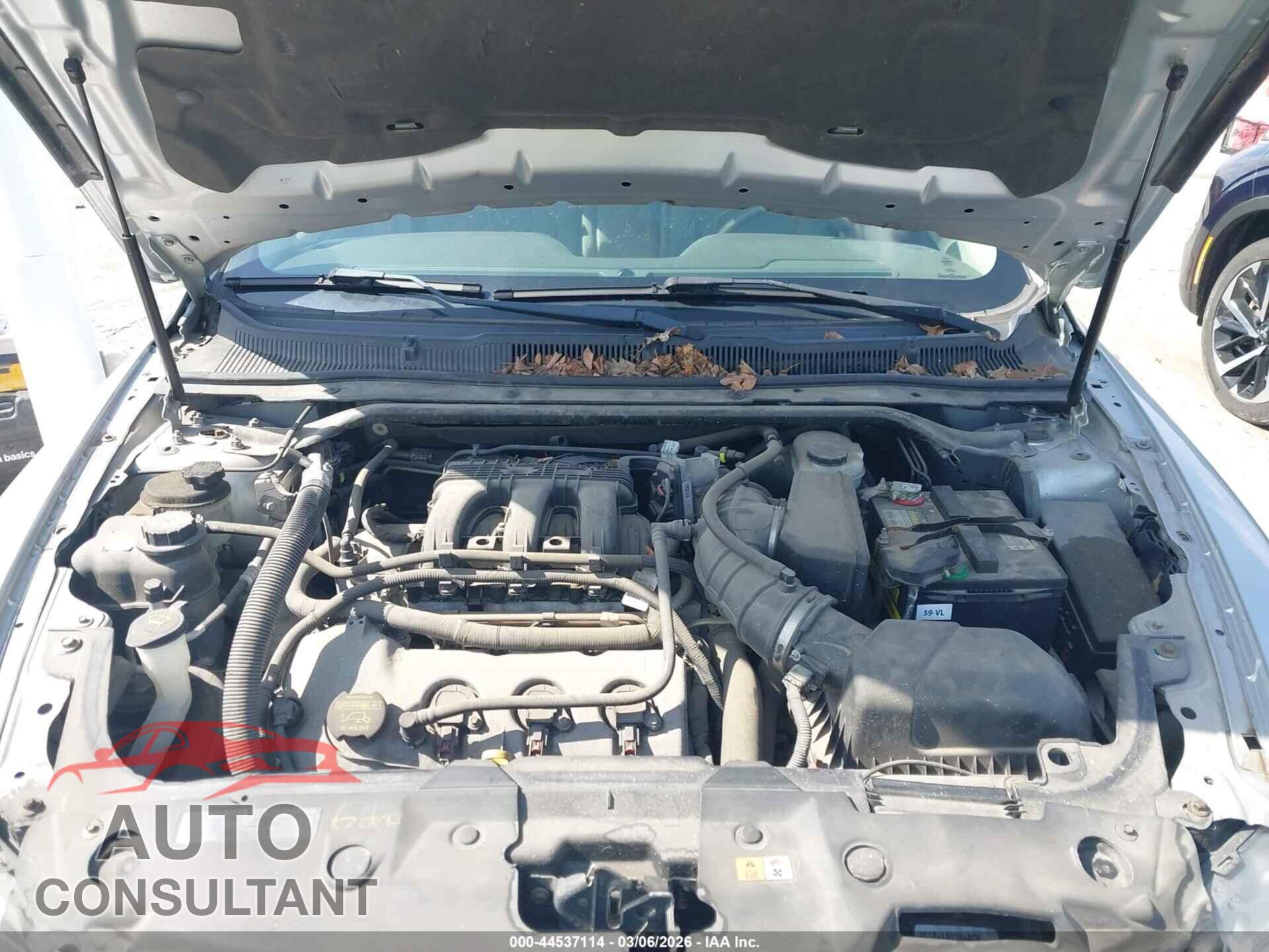 FORD TAURUS 2011 - 1FAHP2DW7BG115865