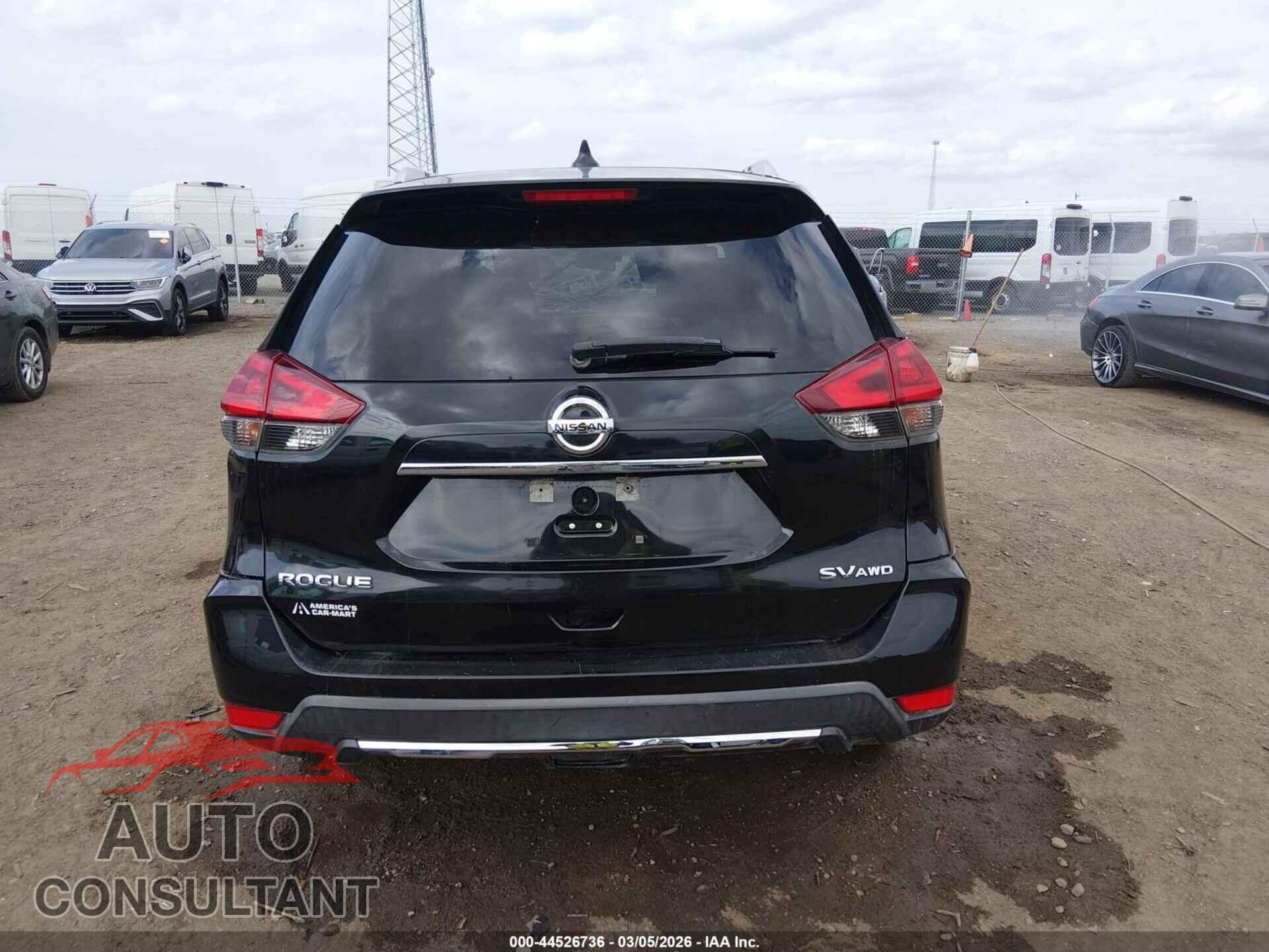 NISSAN ROGUE 2018 - KNMAT2MV6JP500024