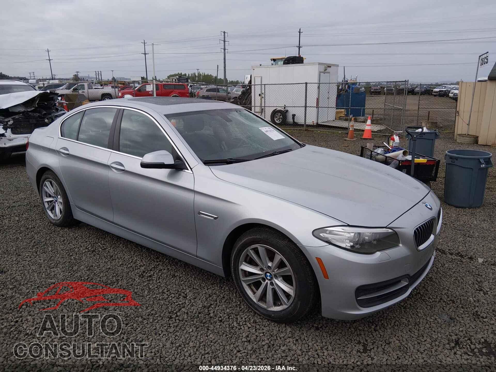 BMW 528I 2014 - WBA5A5C57ED505103