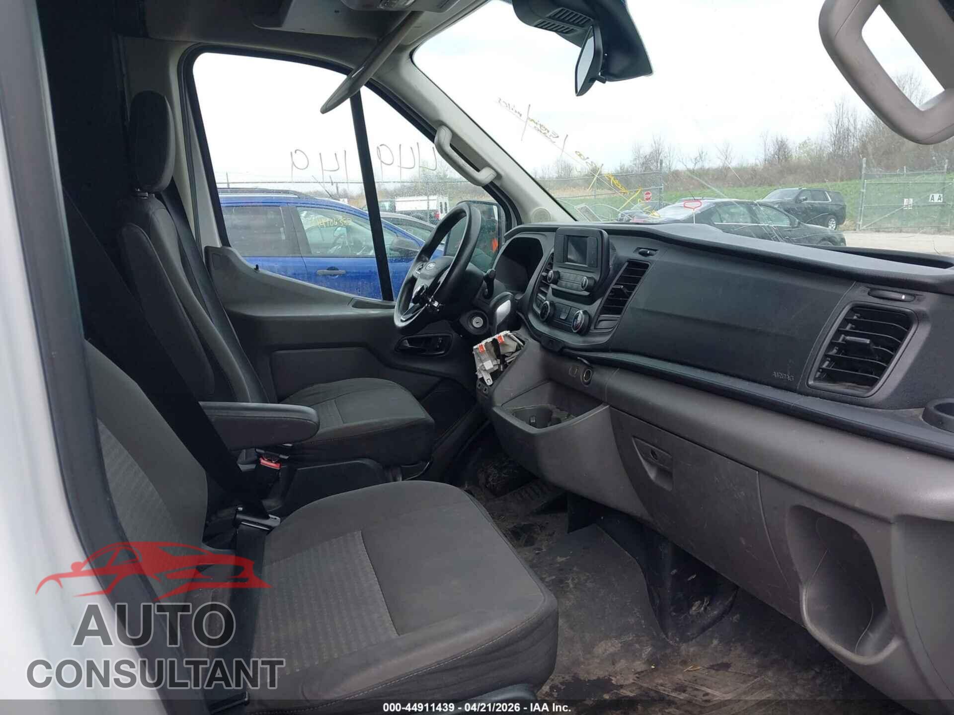 FORD TRANSIT-250 2020 - 1FTBR2C85LKA31054