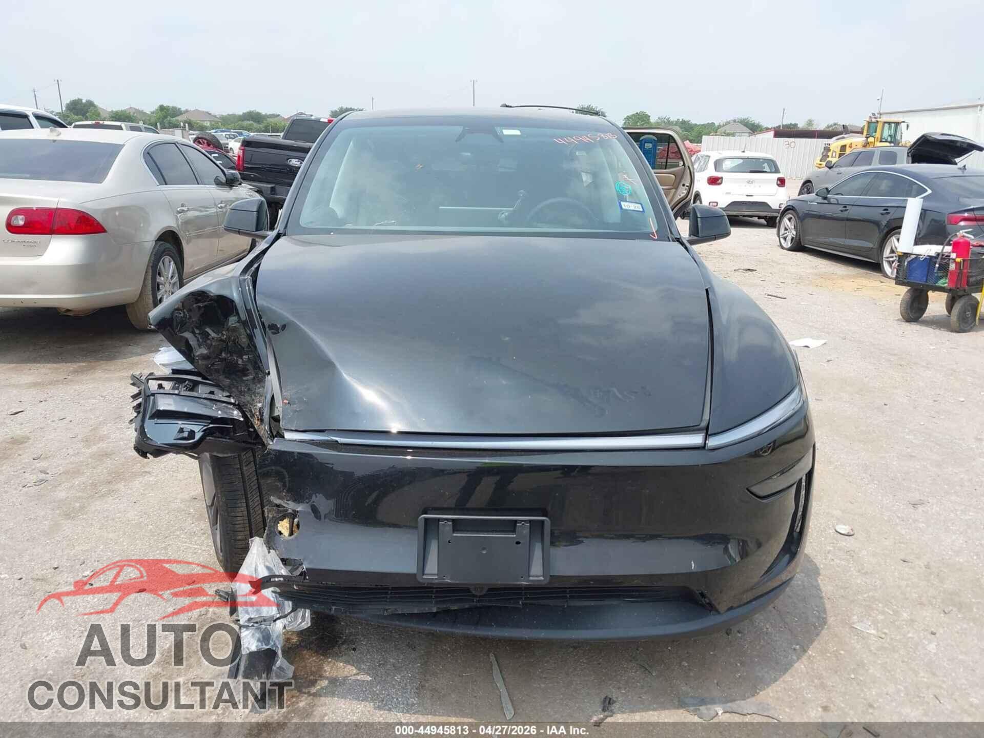 TESLA MODEL Y 2026 - 7SAYGDED7TA495045