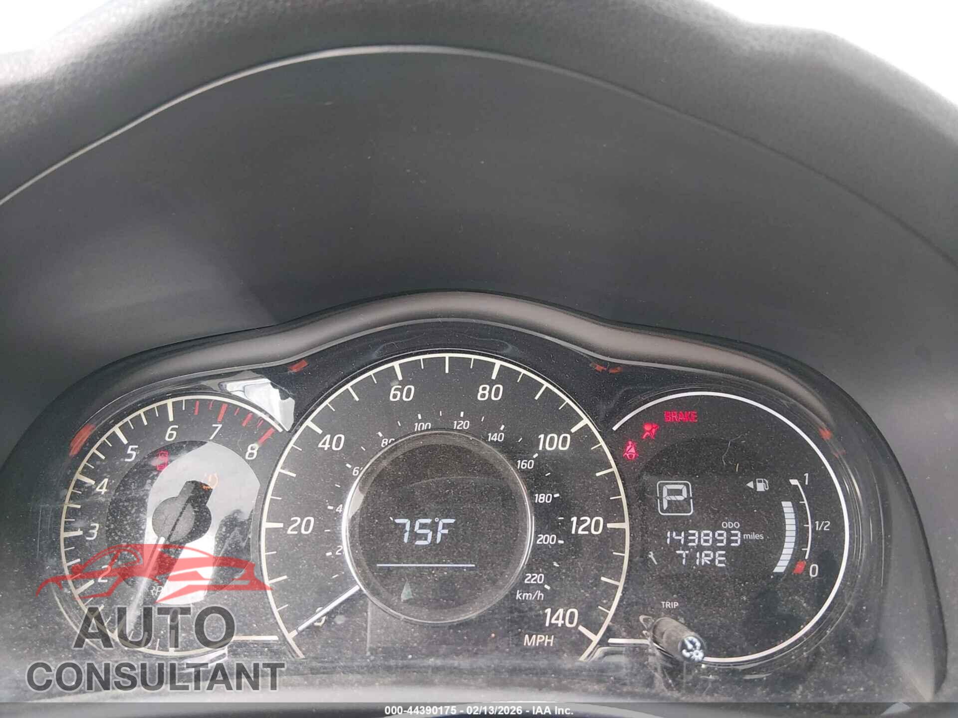 NISSAN VERSA NOTE 2017 - 3N1CE2CP2HL367583