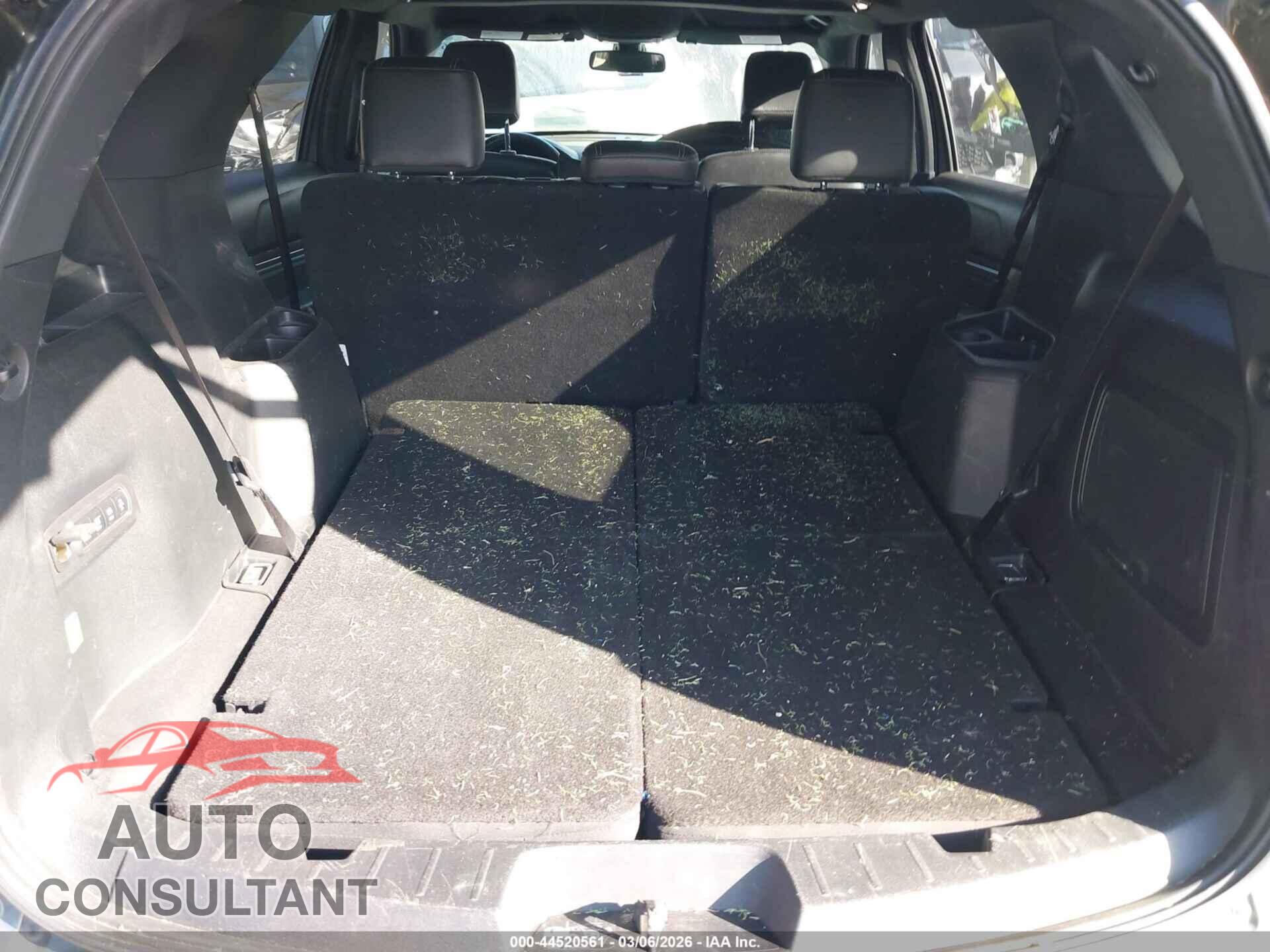 FORD EXPLORER 2018 - 1FM5K8F82JGB53074