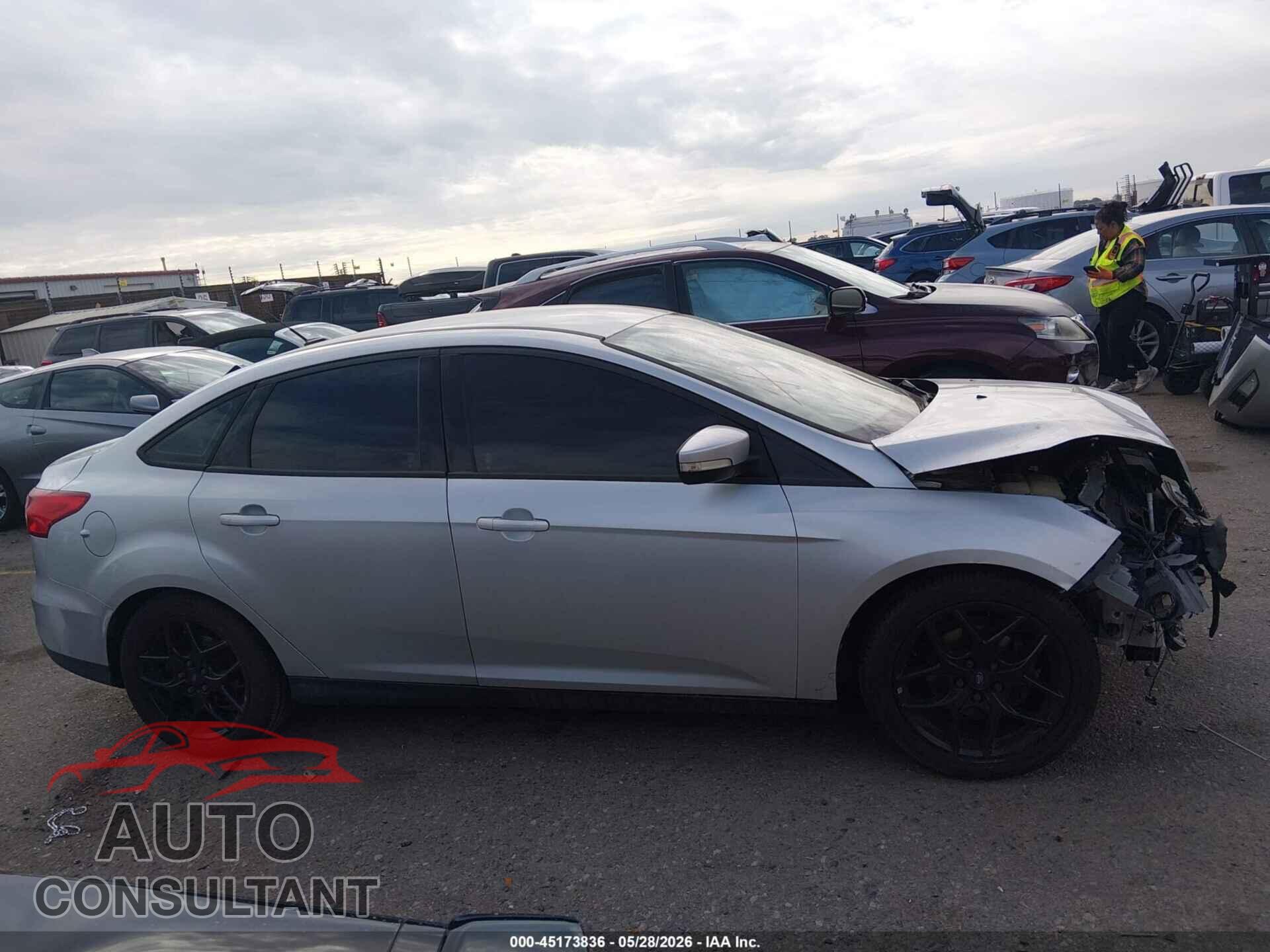 FORD FOCUS 2016 - 1FADP3F29GL332279